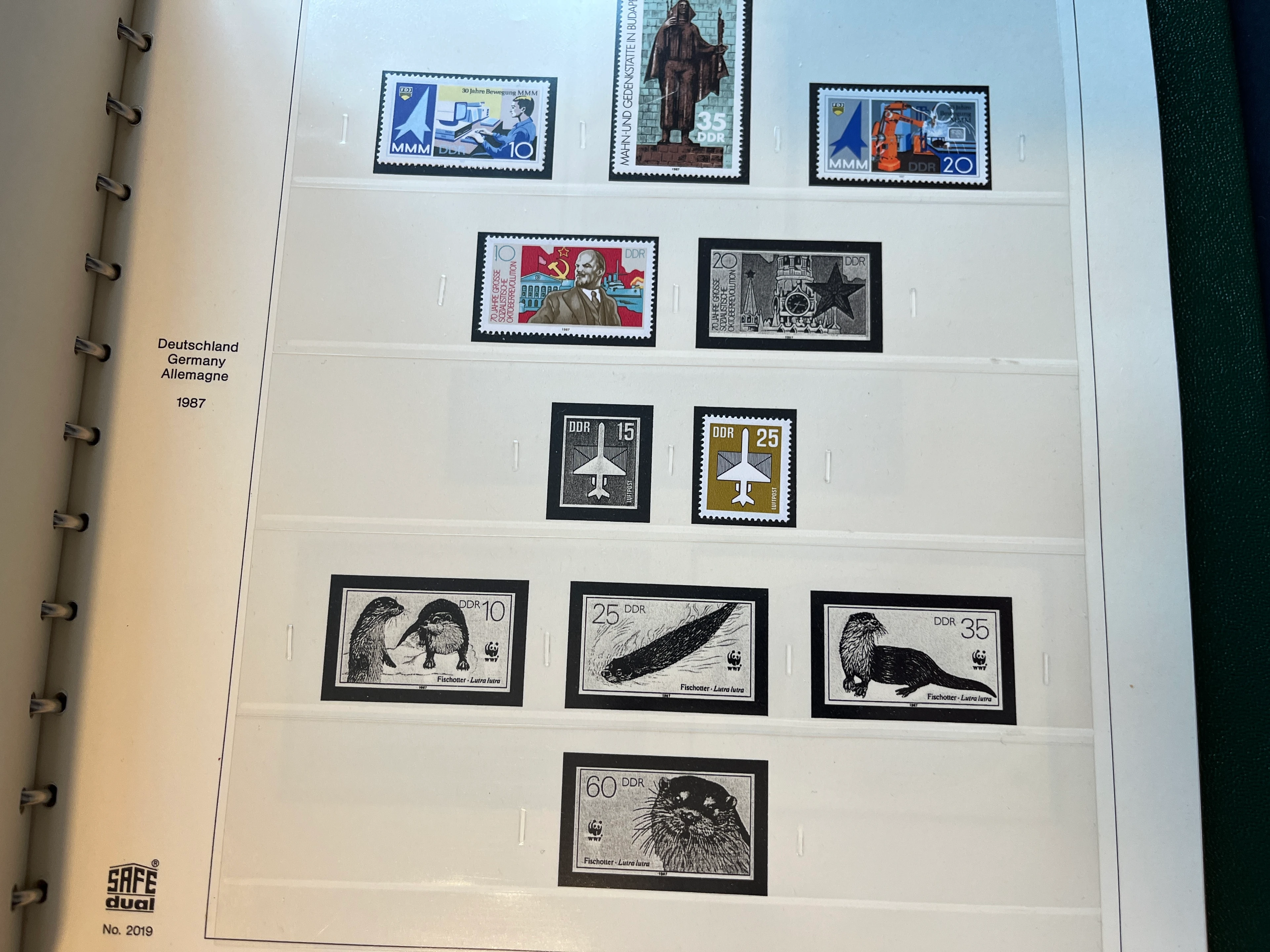 Briefmarken Vordruck-Album DDR 1985-1990 postfrisch 70% 0033