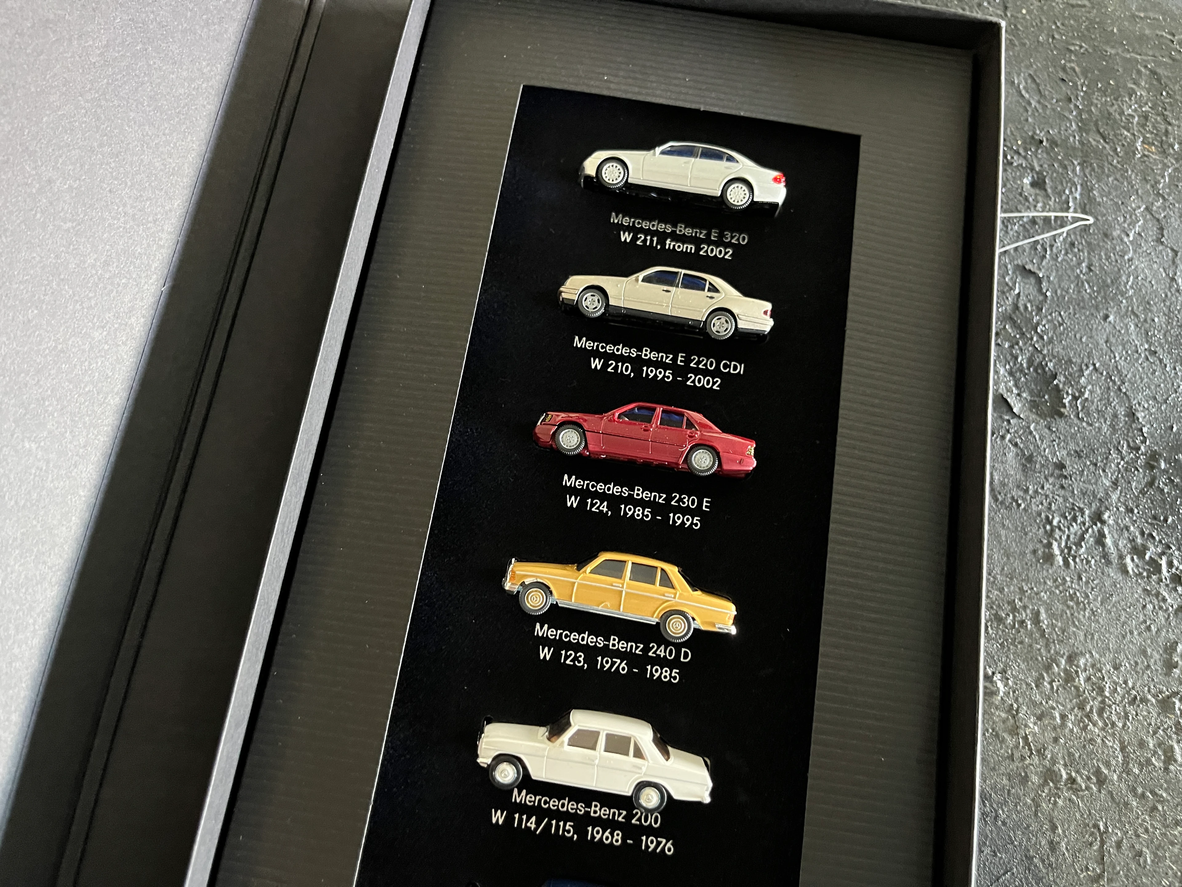 MercedesBenz Pressemodelle 1:87 PKW E-Klasse Wiking BUSCH Herpa