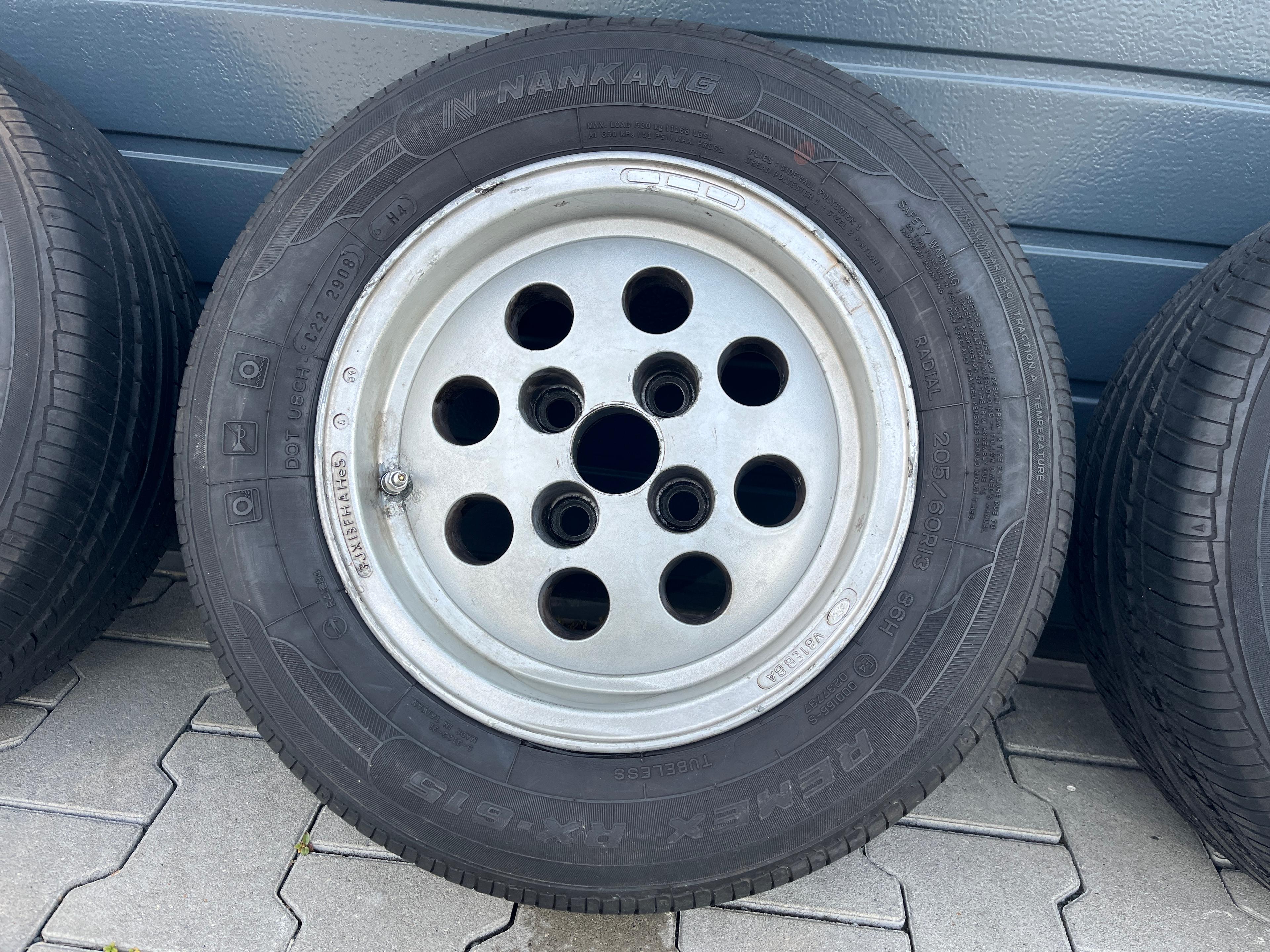 Ford Capri MKIII (1978-1984) Satz Aluminium Felgen "Käsloch" 7JX13FHAHe5