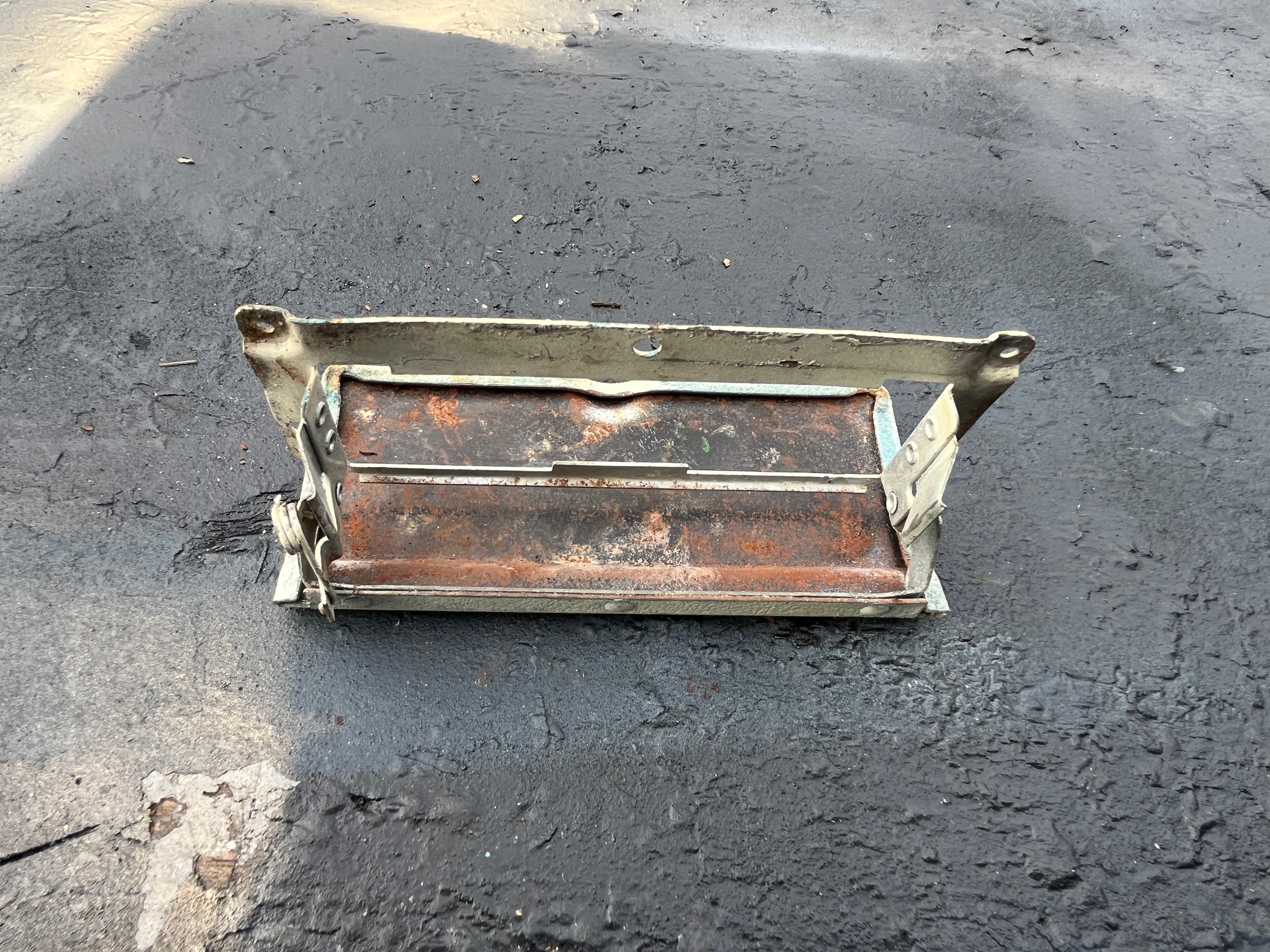 FORD Thunderbird 1964-66 Aschenbecherdeckel Mittelkonsole OEM