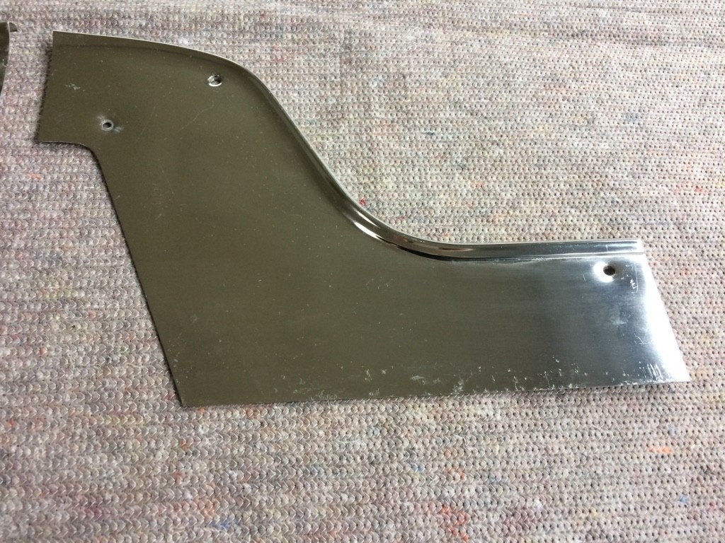 FORD Thunderbird 1965-66 Verkleidung Mittelkonsole OEM RH & LH