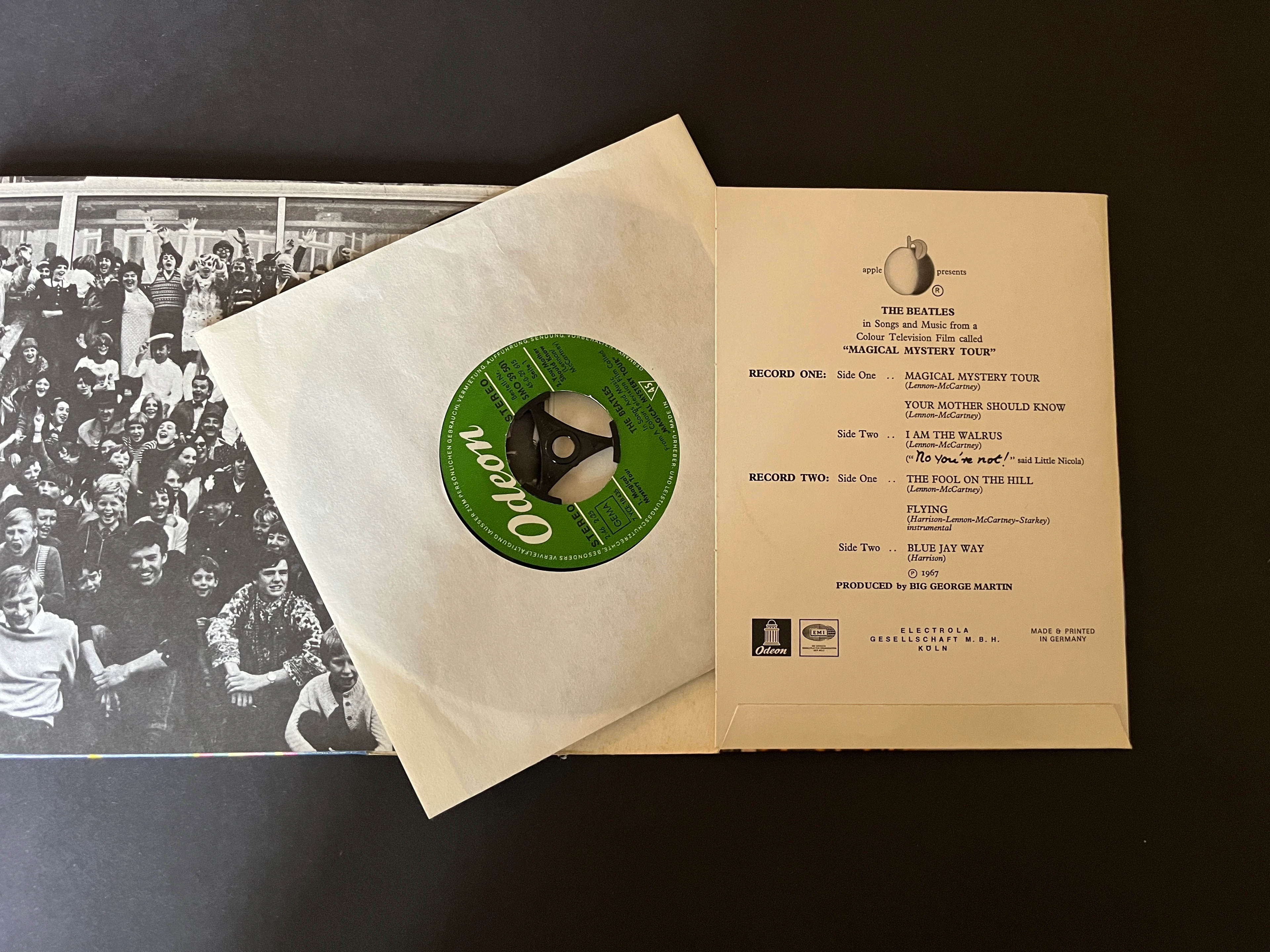 THE BEATLES Single Magic Mystery Tour im Booklet 1967
