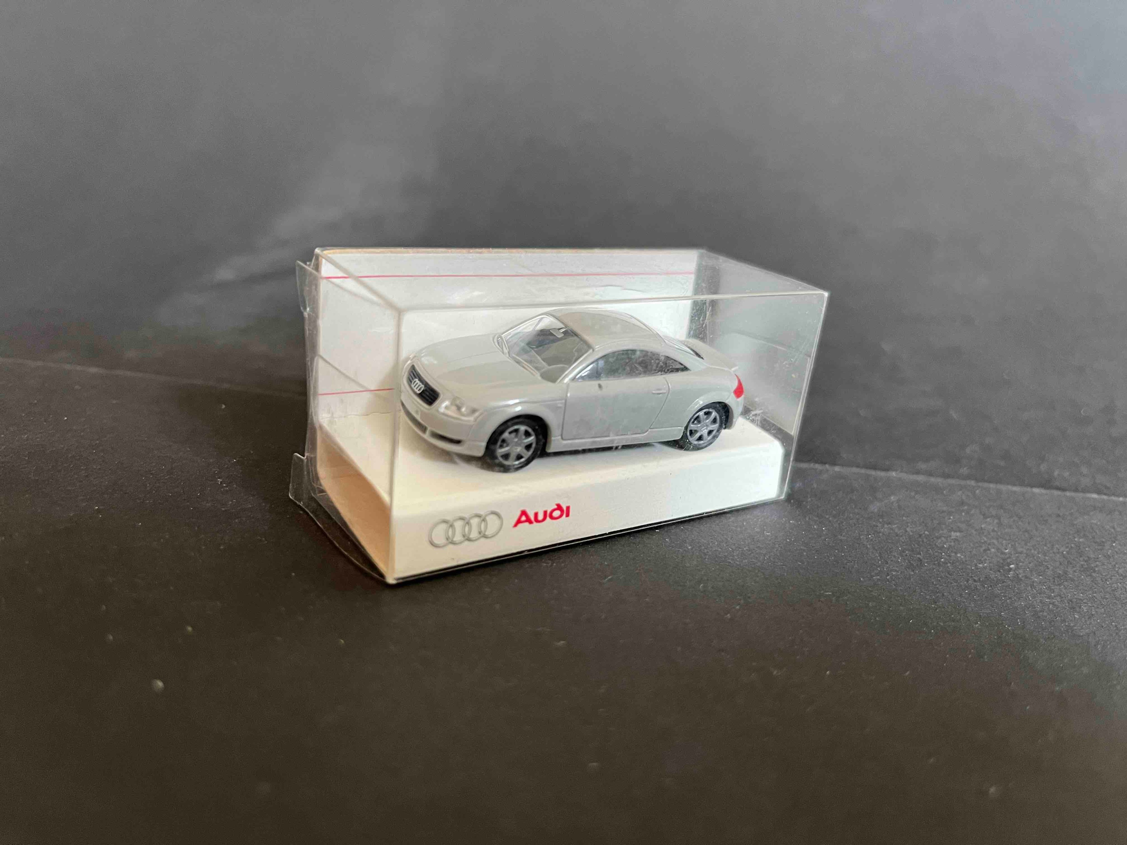 RIETZE Werbemodell AUDI tt 1.8T quattro