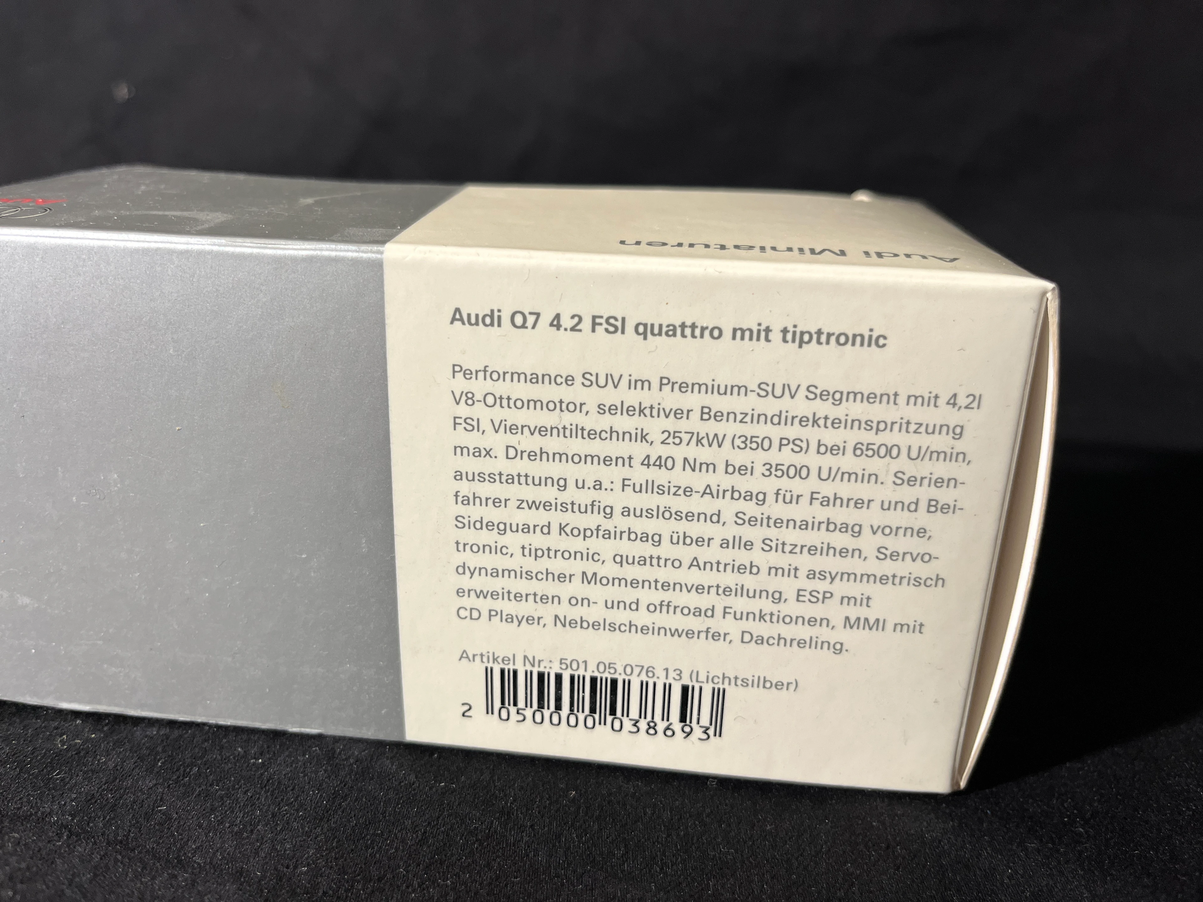 Audi Q7 Werbemodell der AUDI AG 1:43 silber in OVP