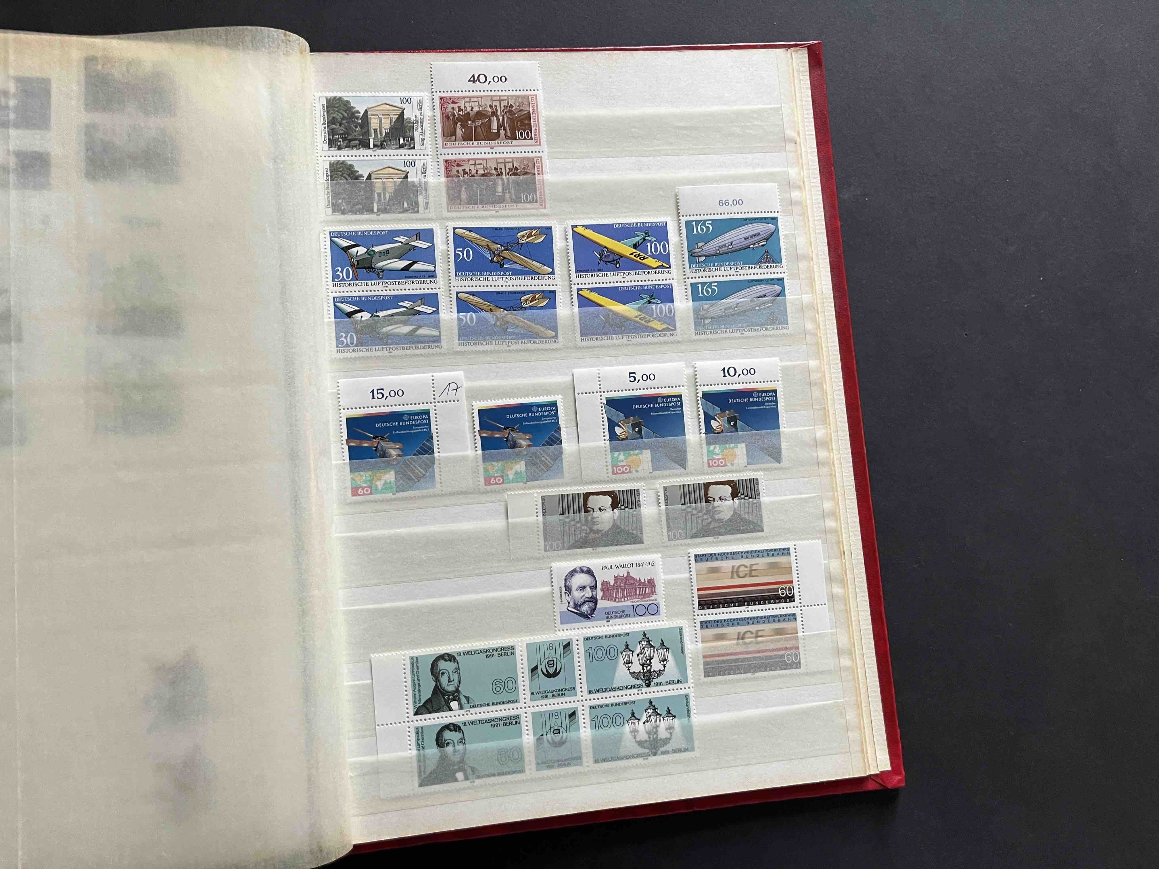 Briefmarken Album Bundesrepublik Deutschland  80er/90er postfrisch gestempelt 0026