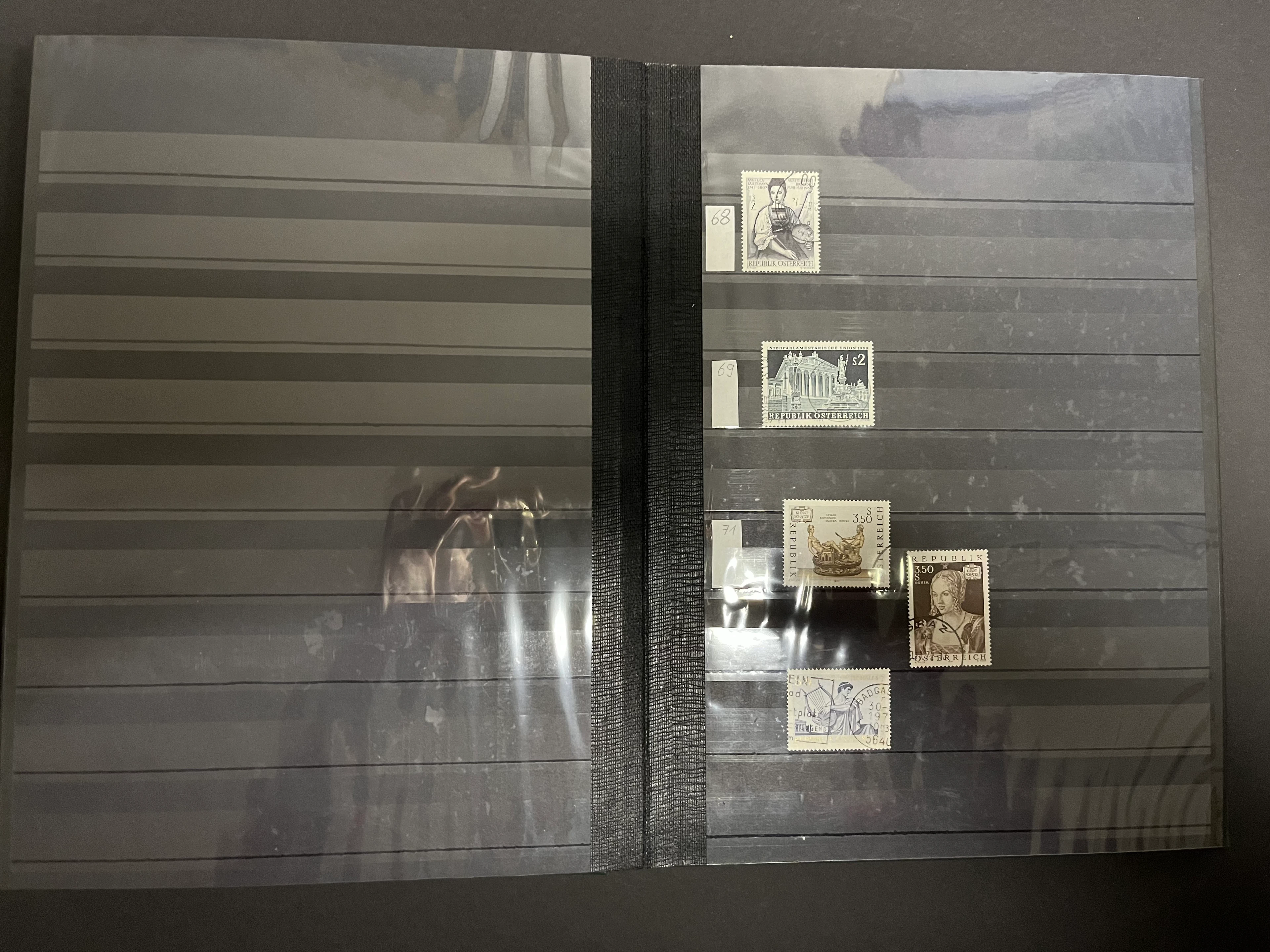 Briefmarken Album Österreich gemischt 0028