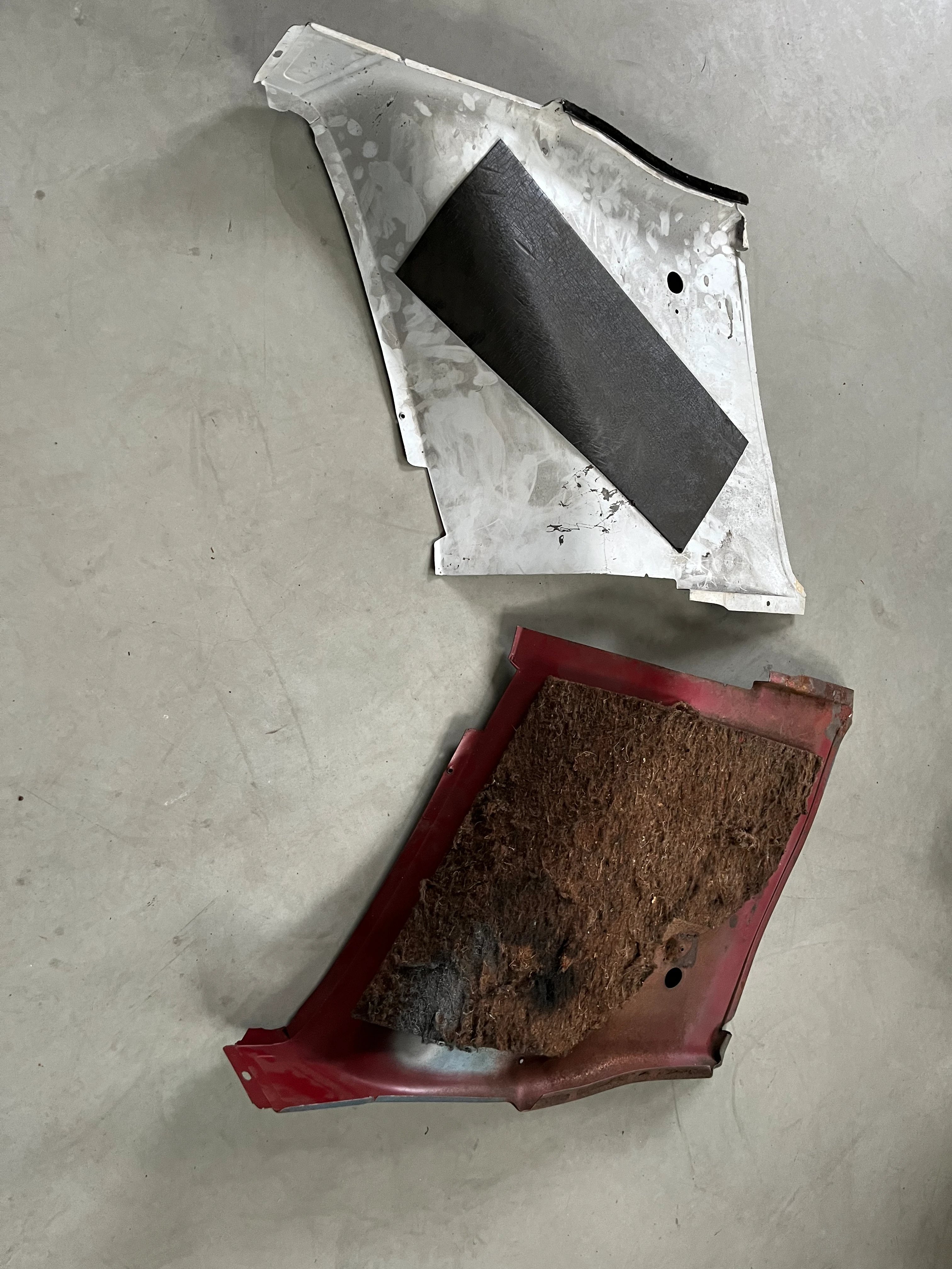 FORD Mustang 1966 Seitenverkleidung RH & LH Coupe