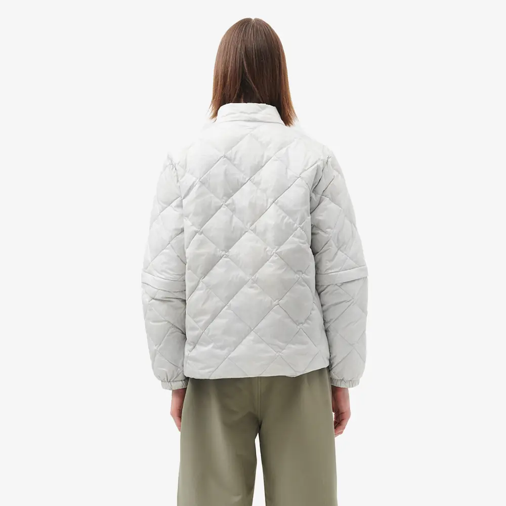 aw240006-off-white-f.webp
