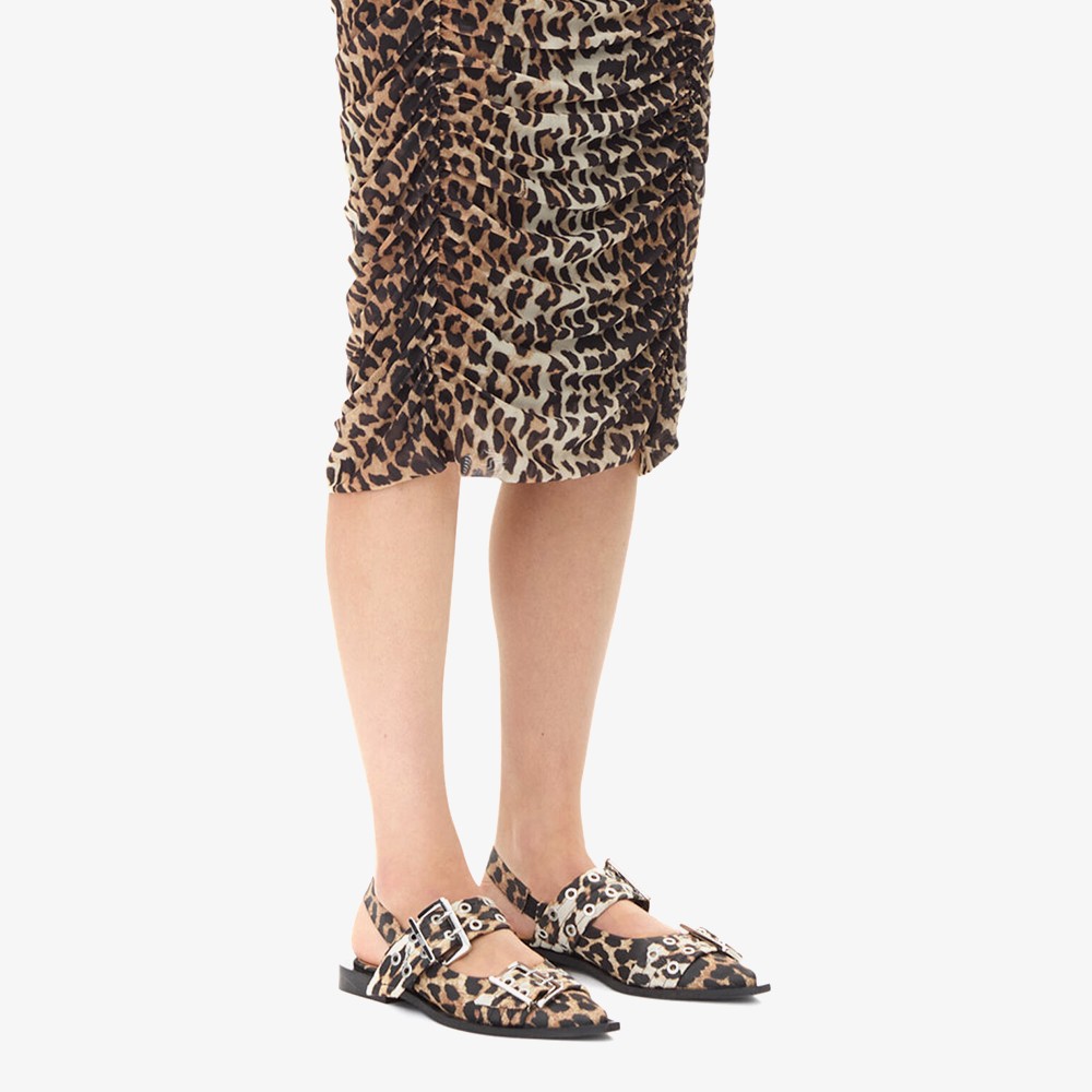 Feminine Buckle Ballerina Satin Print 'Leopard'