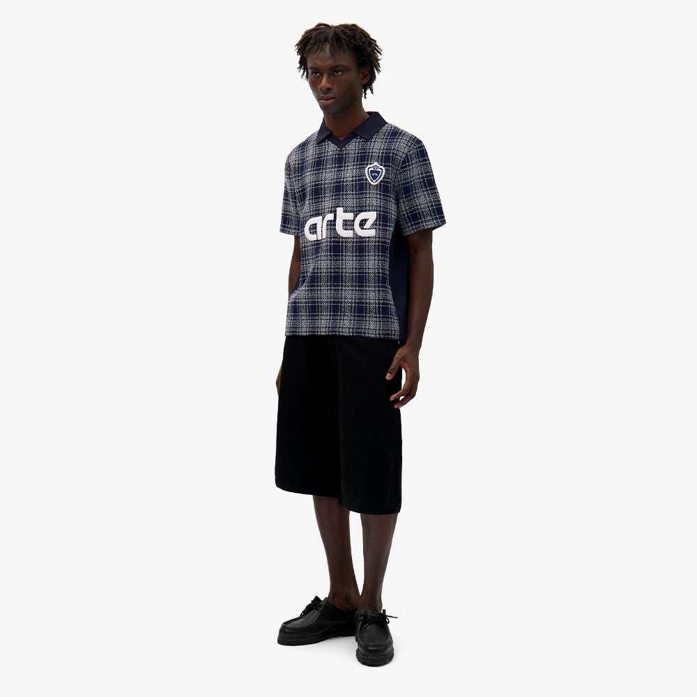Square Collar T-shirt 'Plaid'