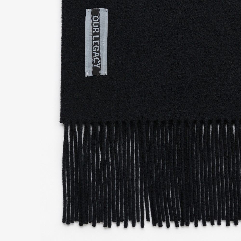 Estate Scarf 'Black'