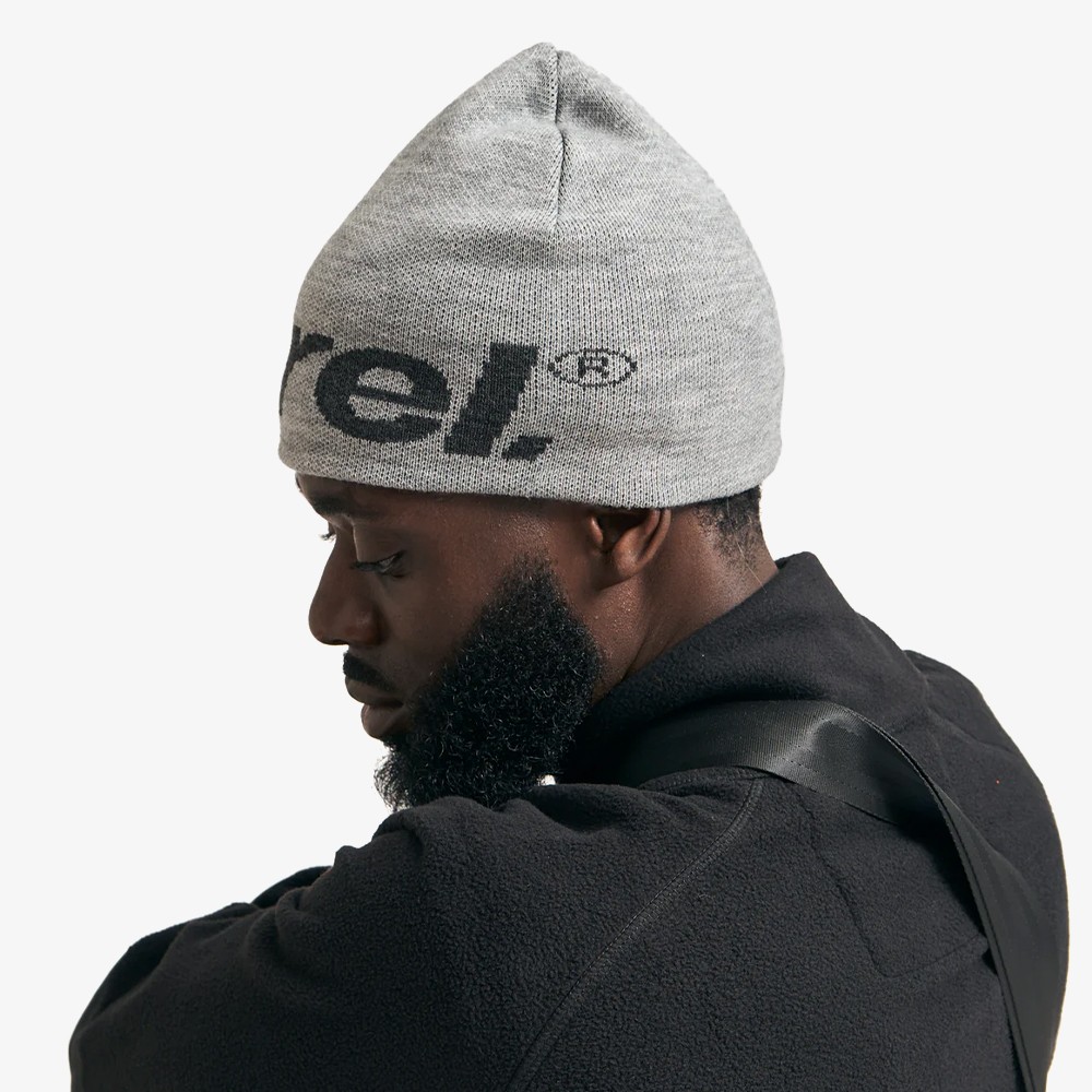 Nova Beanie 'Light Grey'