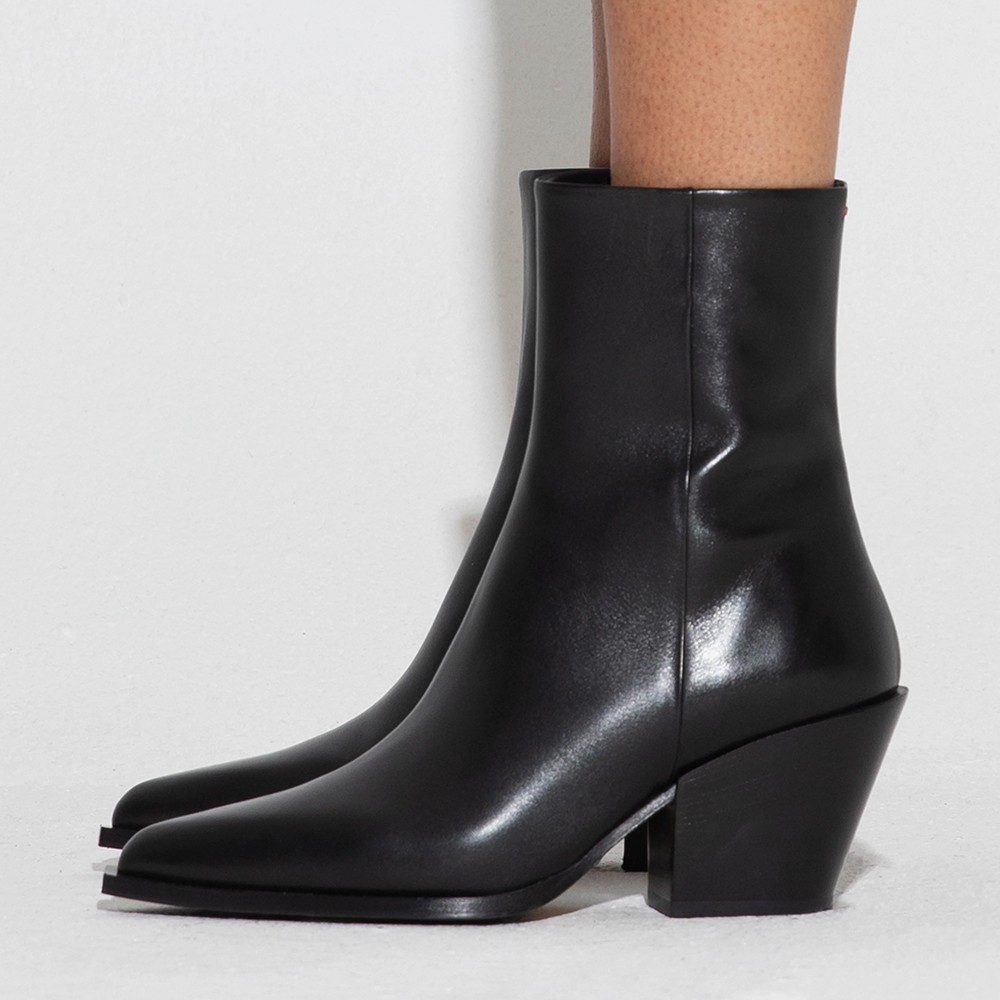 Kara Calf Leather 'Black'