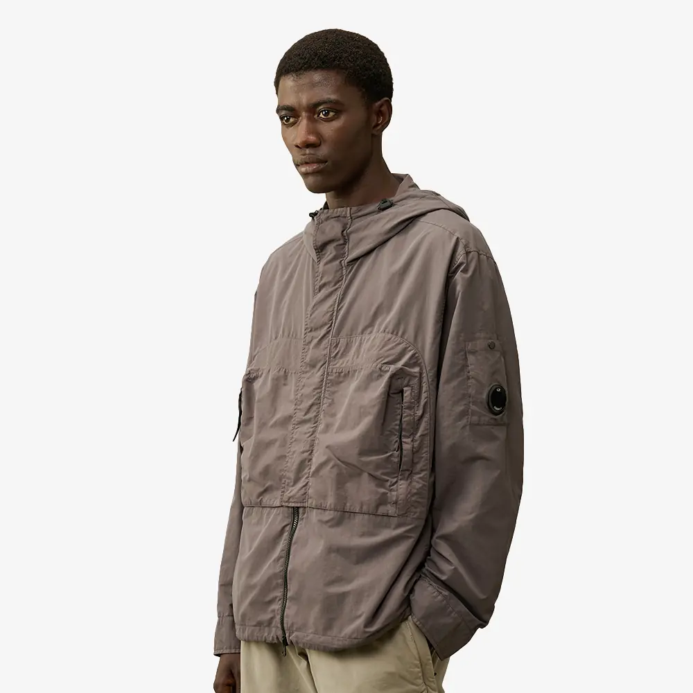 C.P.COMPANY FLATT NYLON Hooded OVERSHIRT