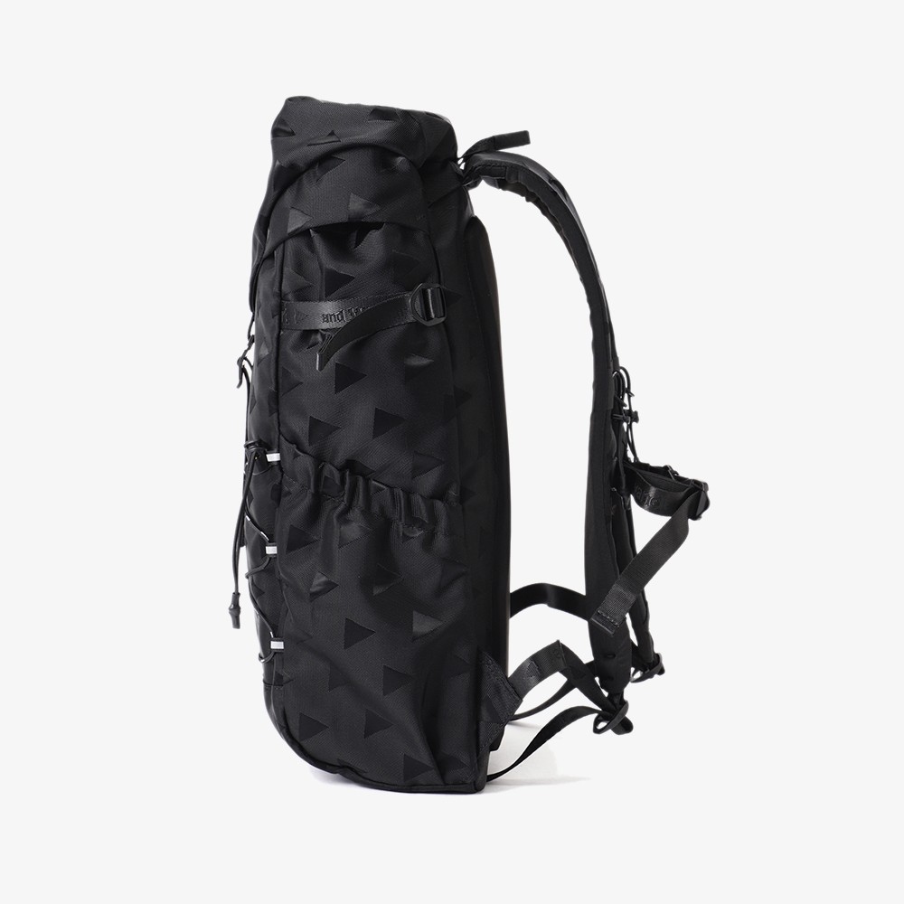 Triangle JQ Backpack 'Black'