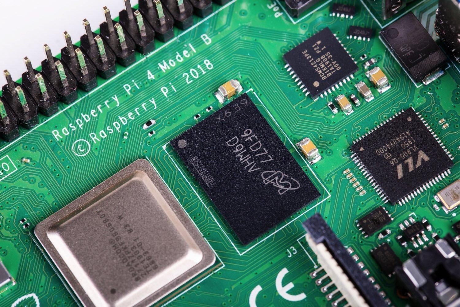 Raspberry Pi 4 2GB