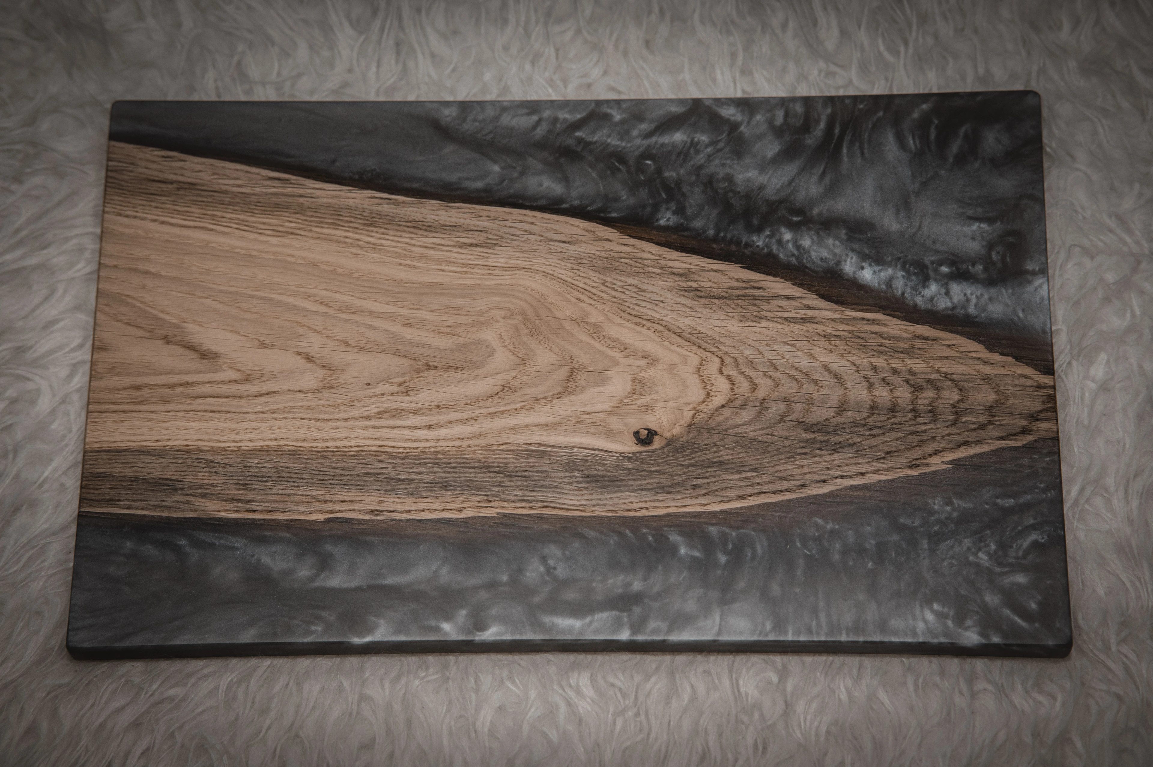 Servierbrett Epoxidharz Eiche grau