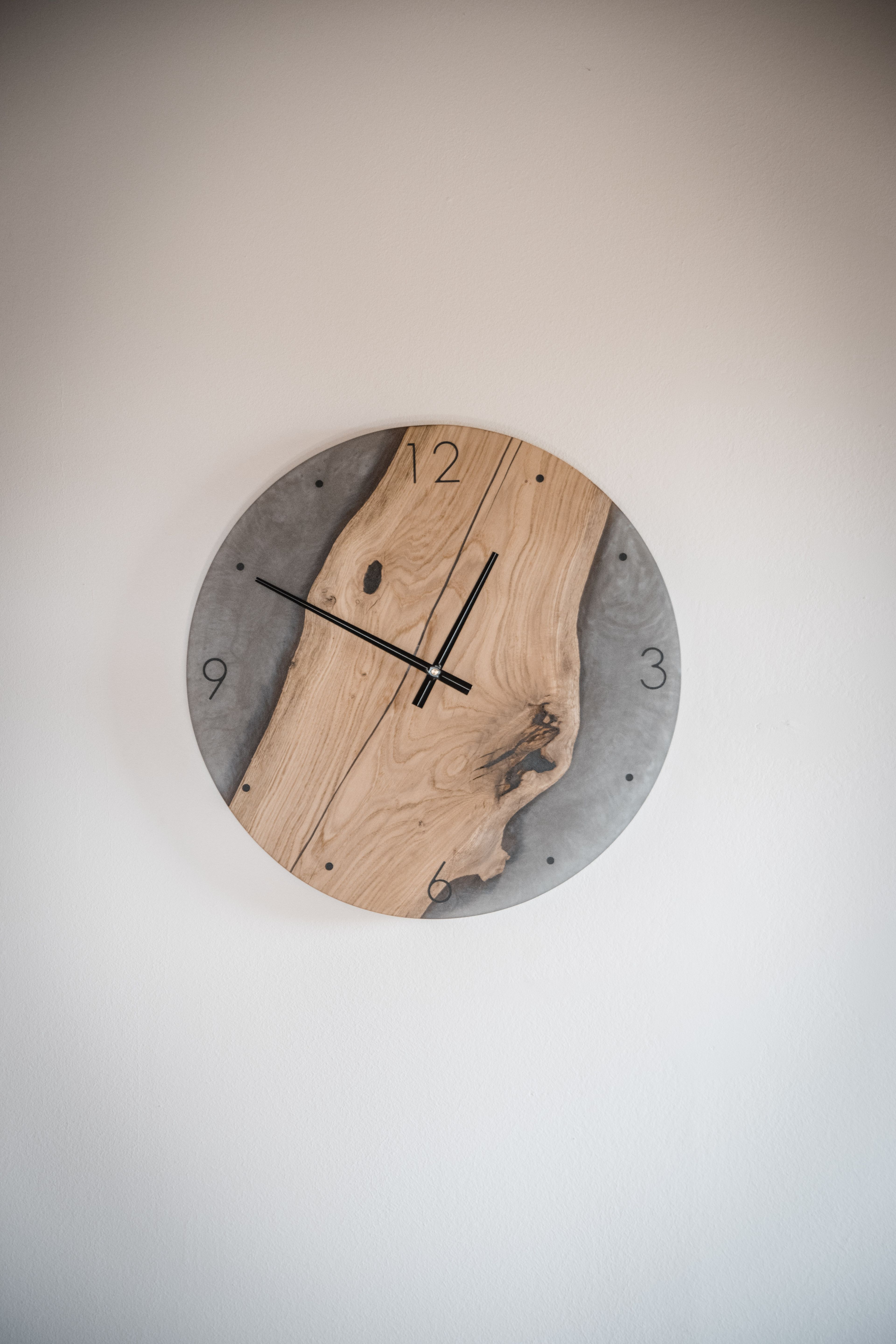 50cm Wanduhr Eiche grau