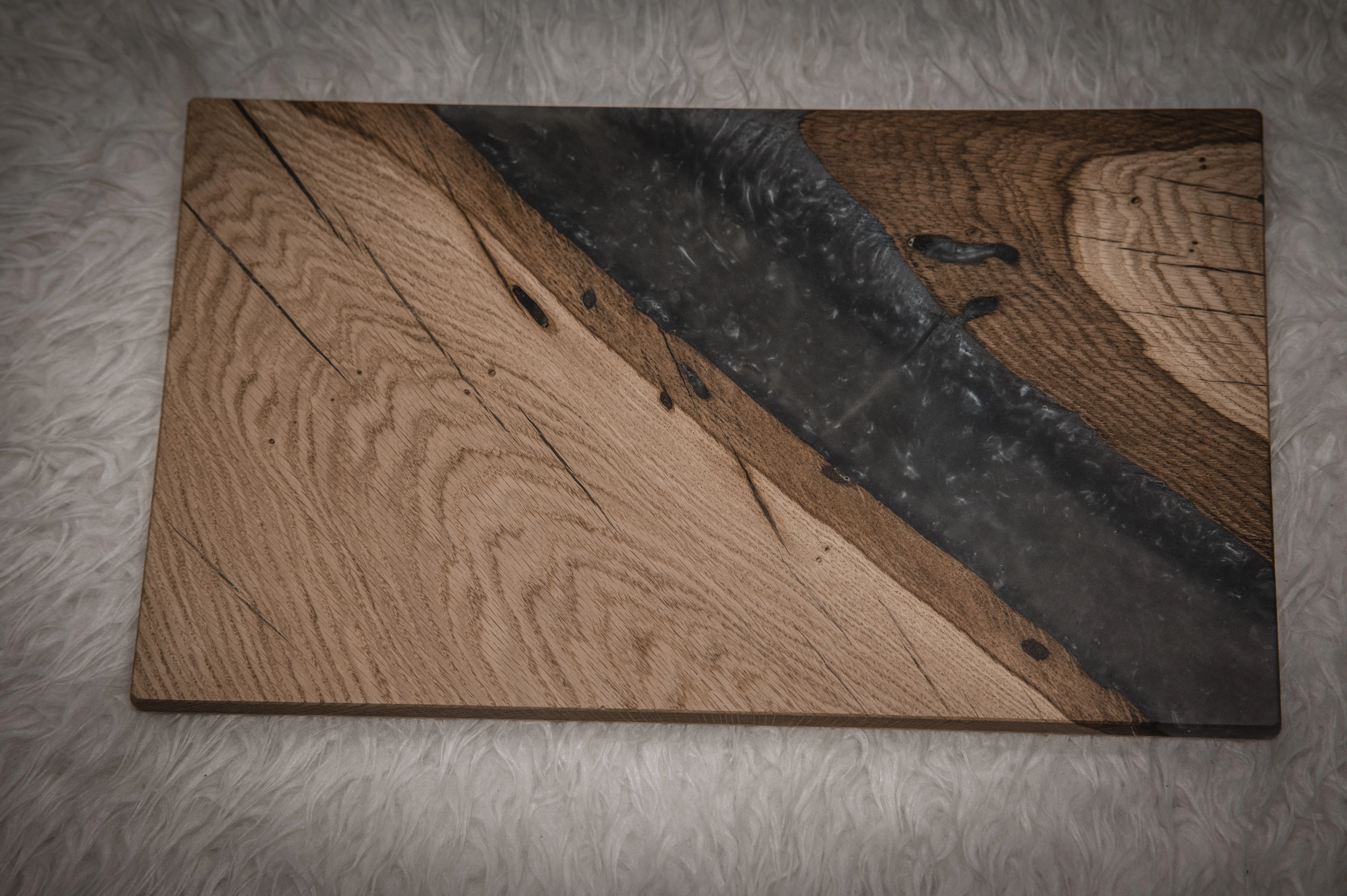 Servierbrett Epoxidharz Eiche grau B-Ware