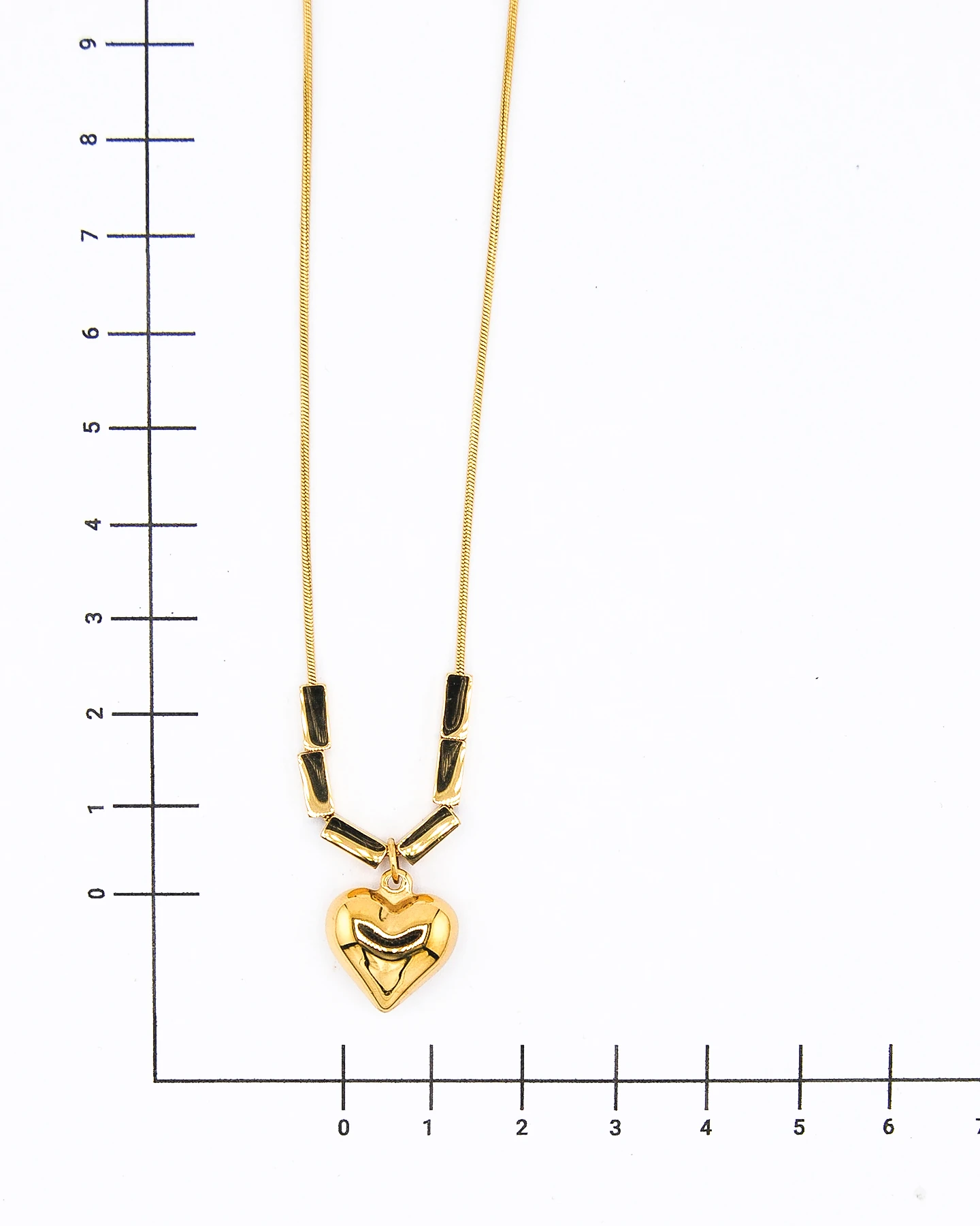 Rechteckige Verzierte Halskette mit Herzanhänger