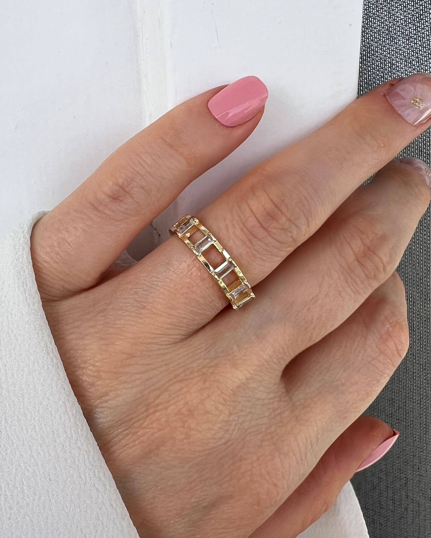 Rechteckiger Stein Ring Gold
