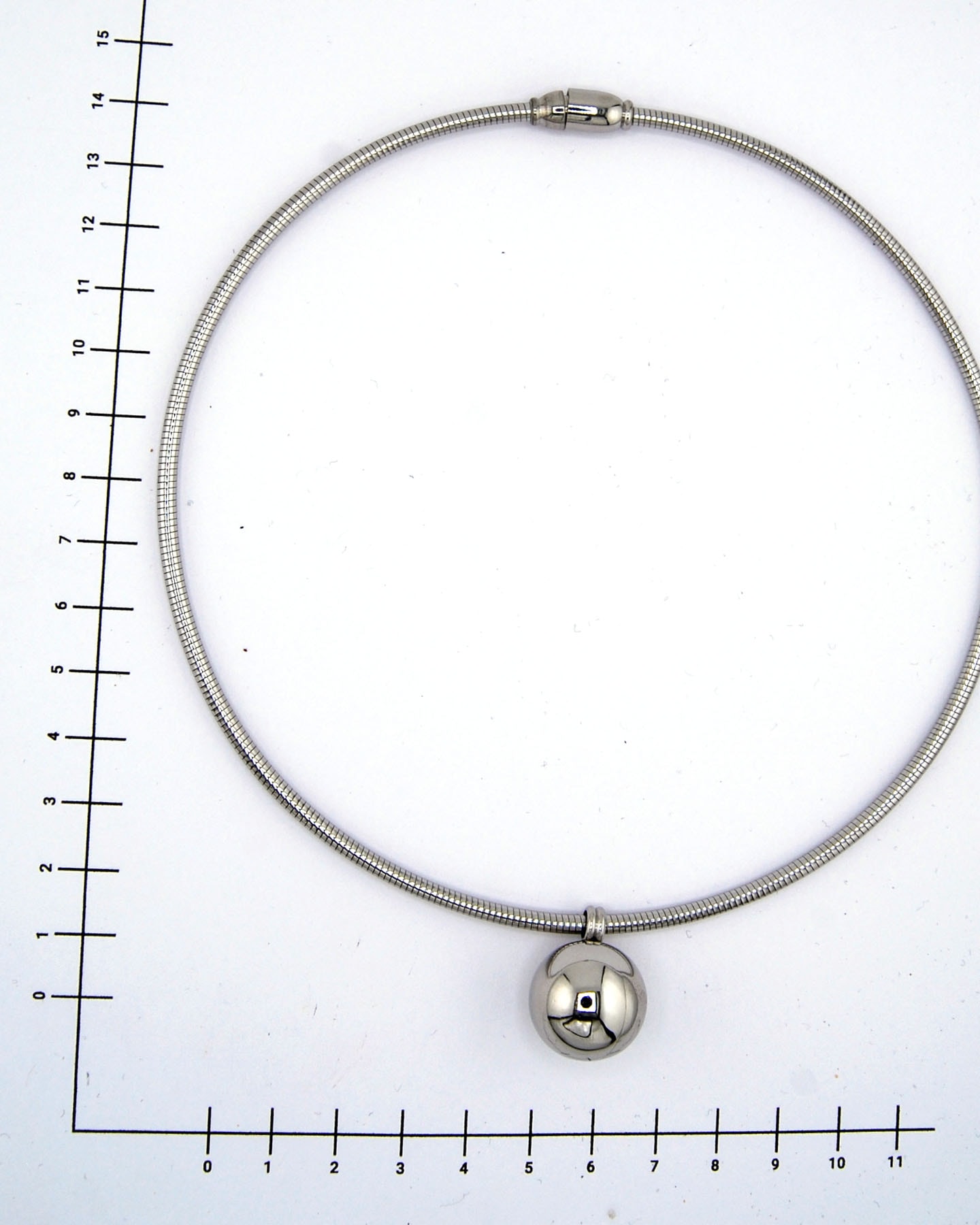 Chocker Halskette mit großem Runden Anhänger Silber