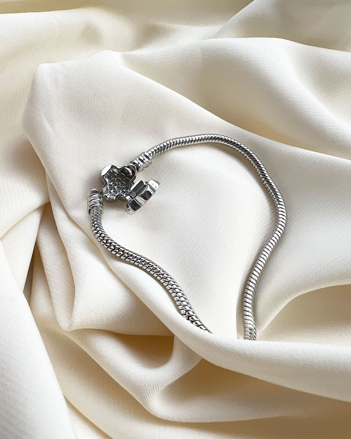 Glücksklee Silbernes Edelstahl-Kettenarmband