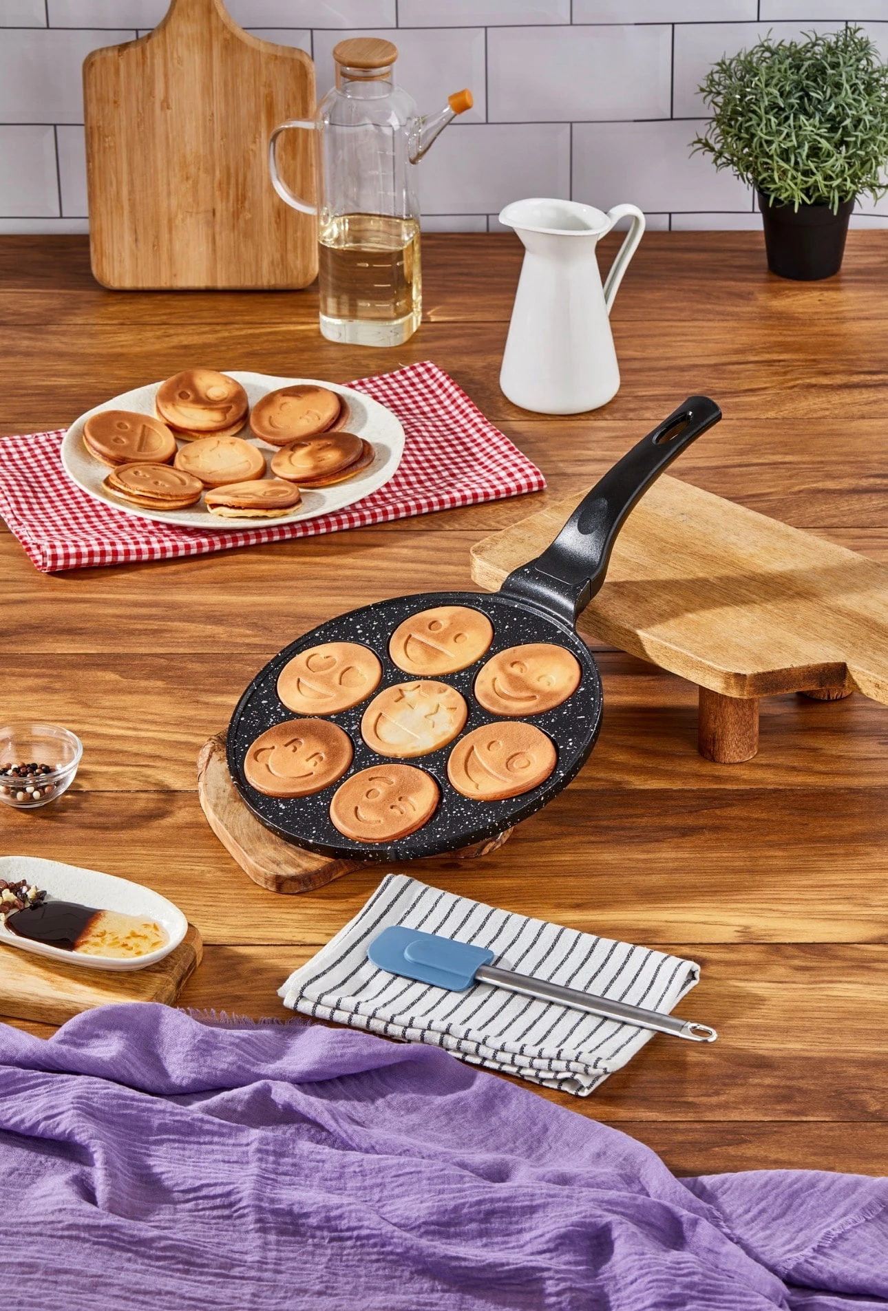 CAZORIA Pfannkuchenpfanne SMILE - Schwarz