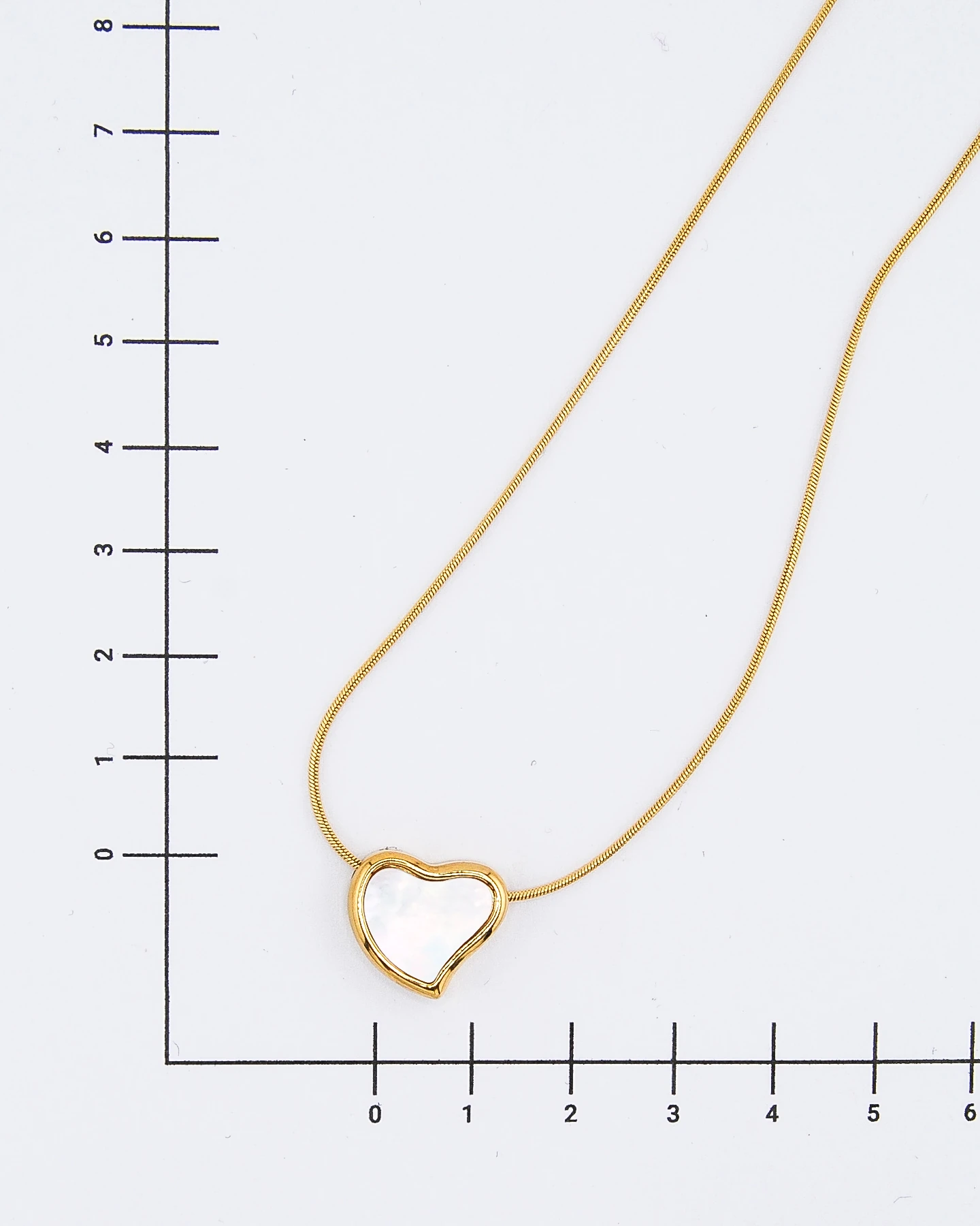 Weiße Herz-Anhänger-Halskette Gold