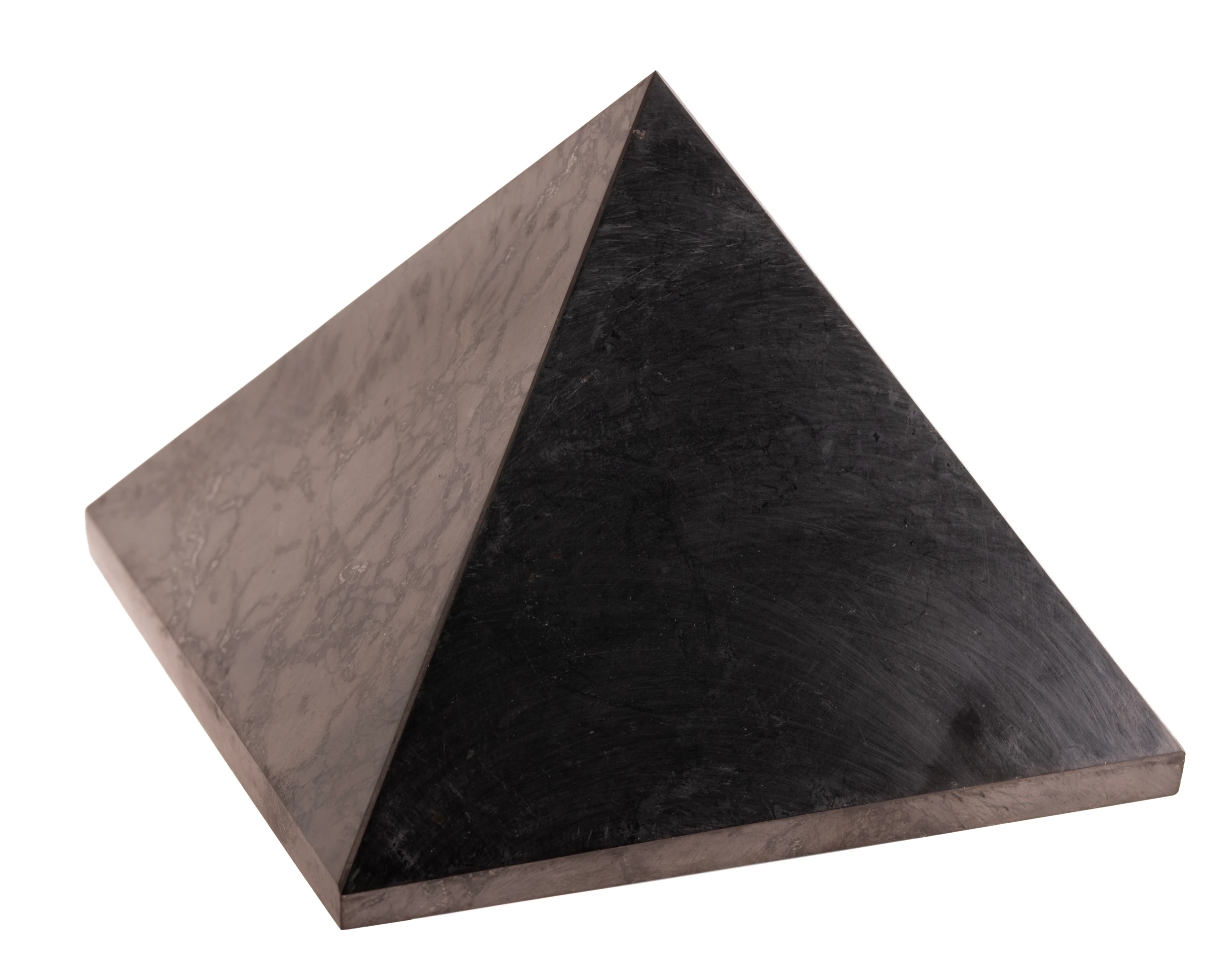 Schungit Pyramide 7,5 cm
