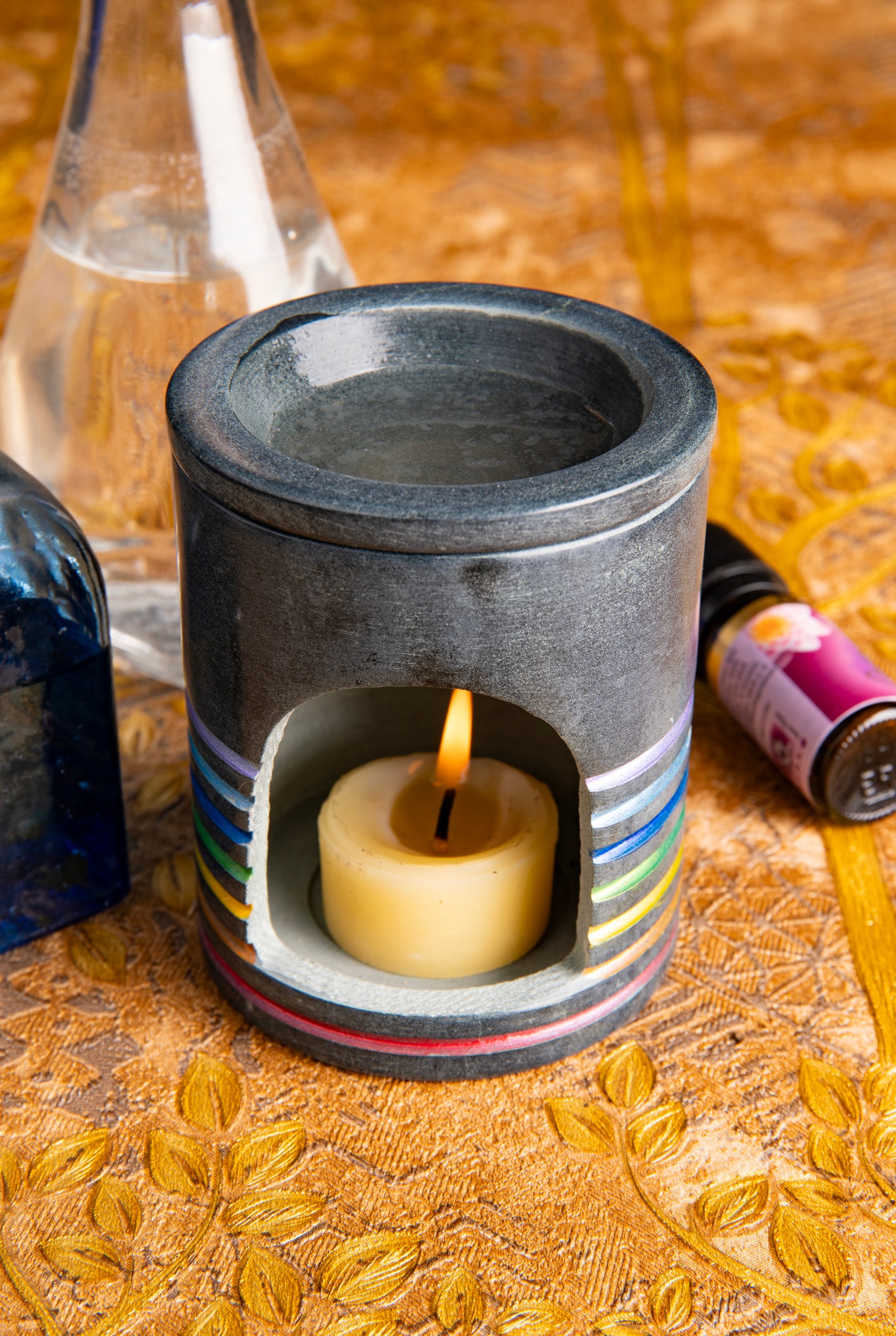 Aromalampe Lebensfreude aus Speckstein mit Sieb