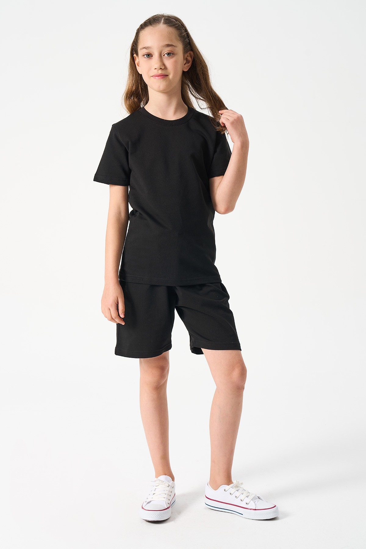 Mädchen Basic T-Shirt und Shorts Set - SCHWARZ main variant image
