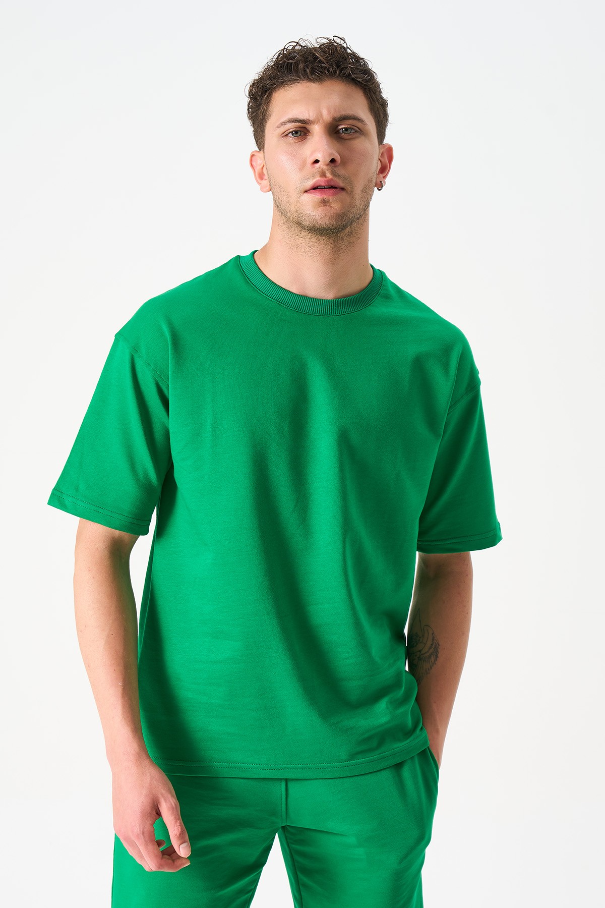 Men's Oversize T-Shirt - GREEN image