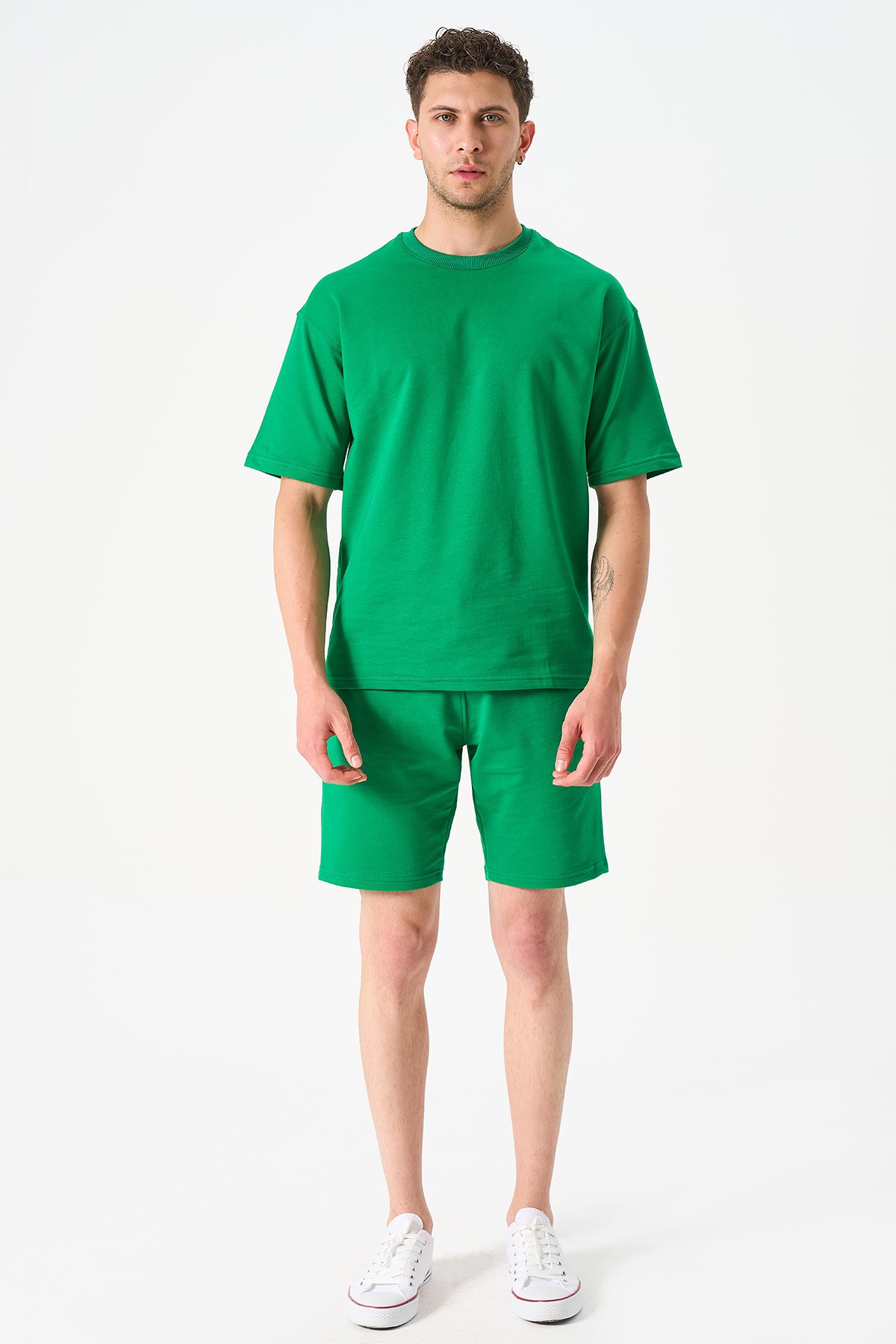 Herren Oversize T-Shirt und Shorts Set - GRÜN image