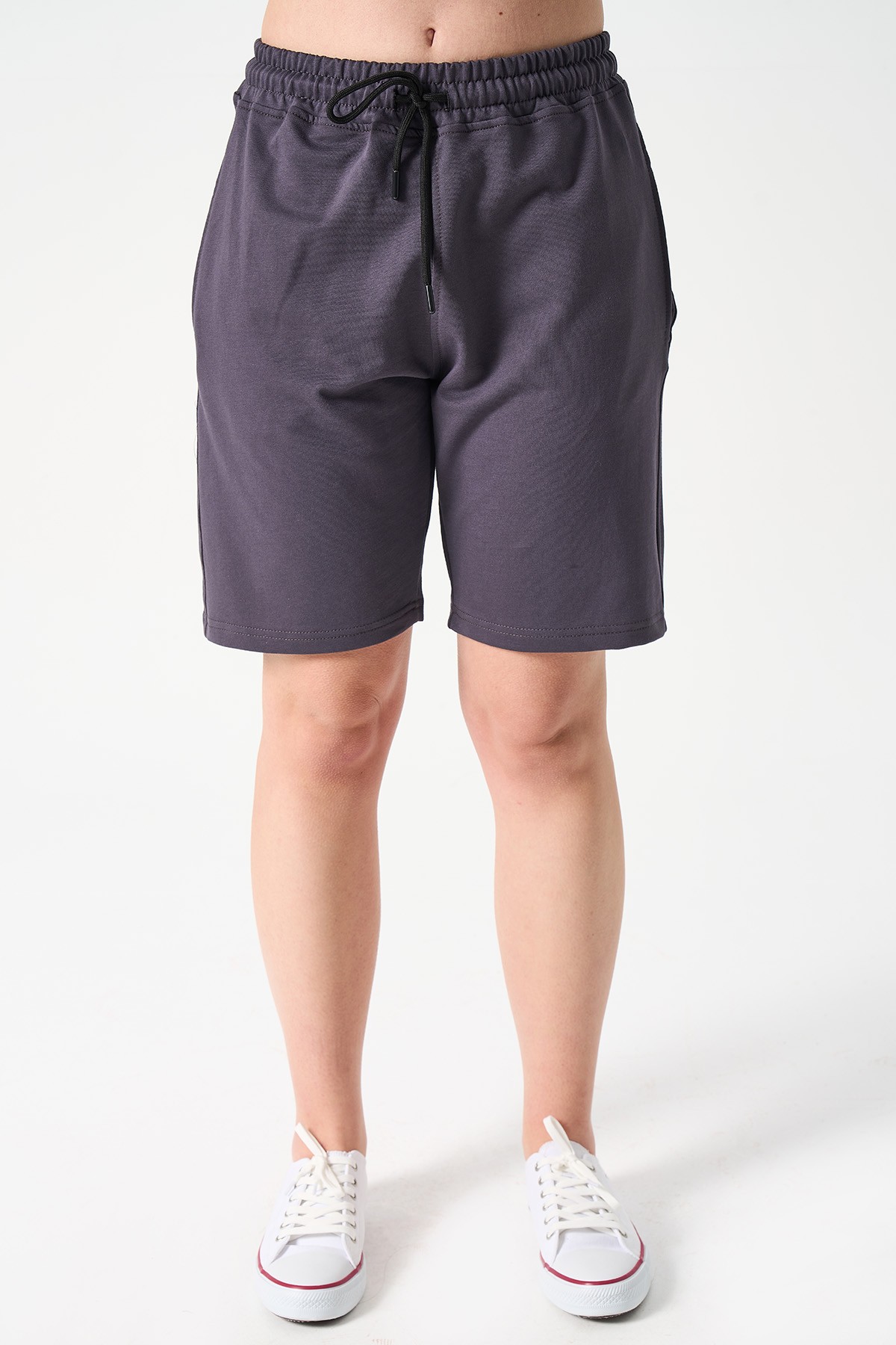 Shorts für Damen - GRAU image