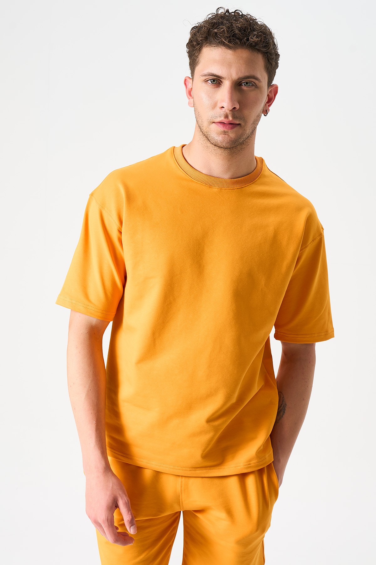 Men's Oversize T-Shirt - YELLOW image