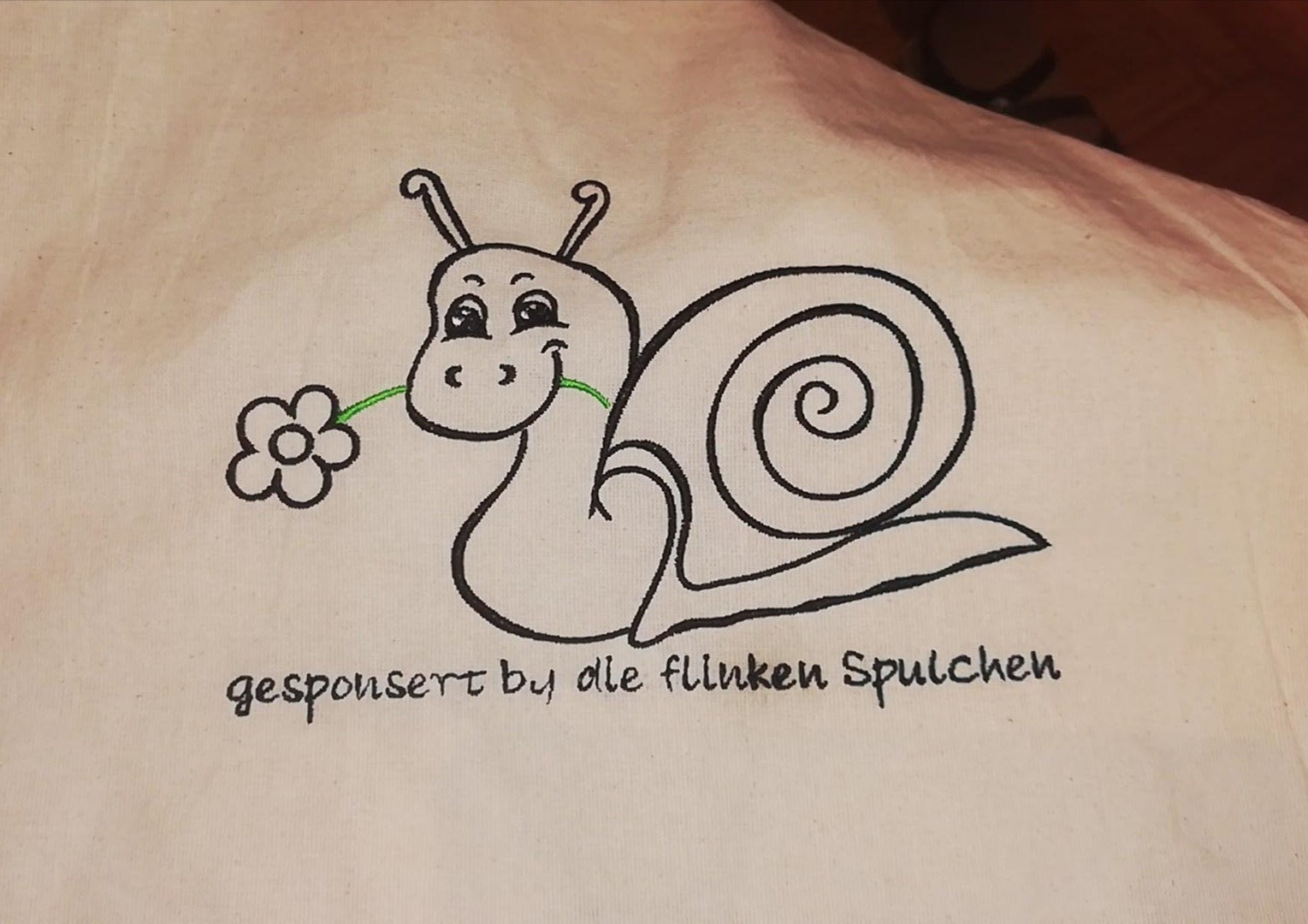 Stickdatei Outline / Ausmalbild Schnecke