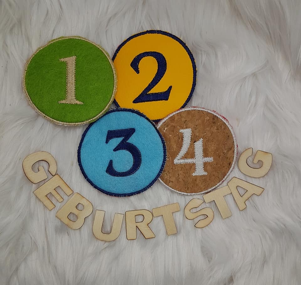 Stickdatei ITH Set Zahlenbuttons für Geburtstagskronen