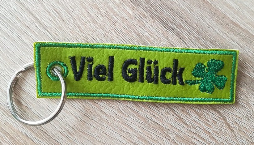 Stickdatei ITH Schlüsselanhänger "viel Glück"