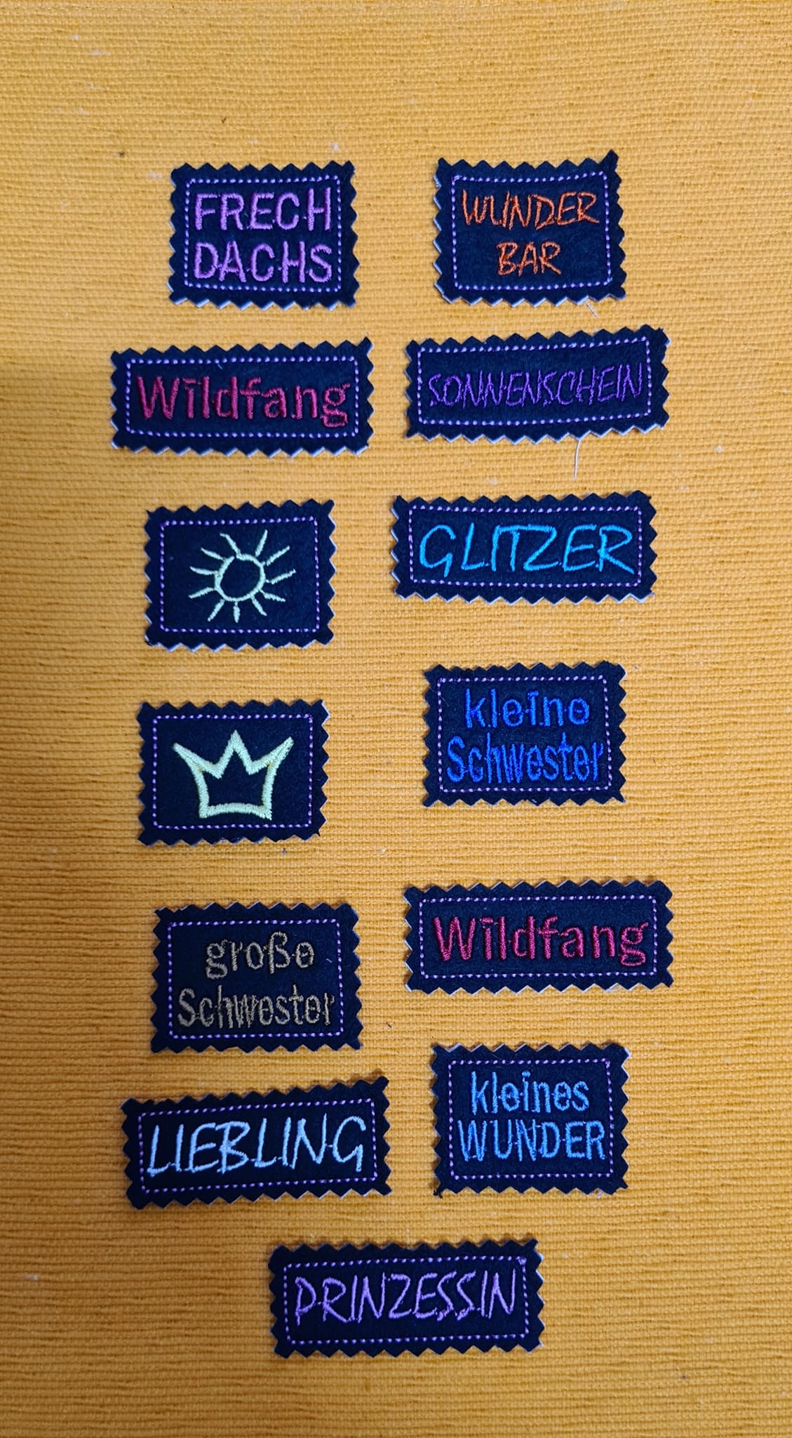 Stickdatei ITH Label für Mädchen