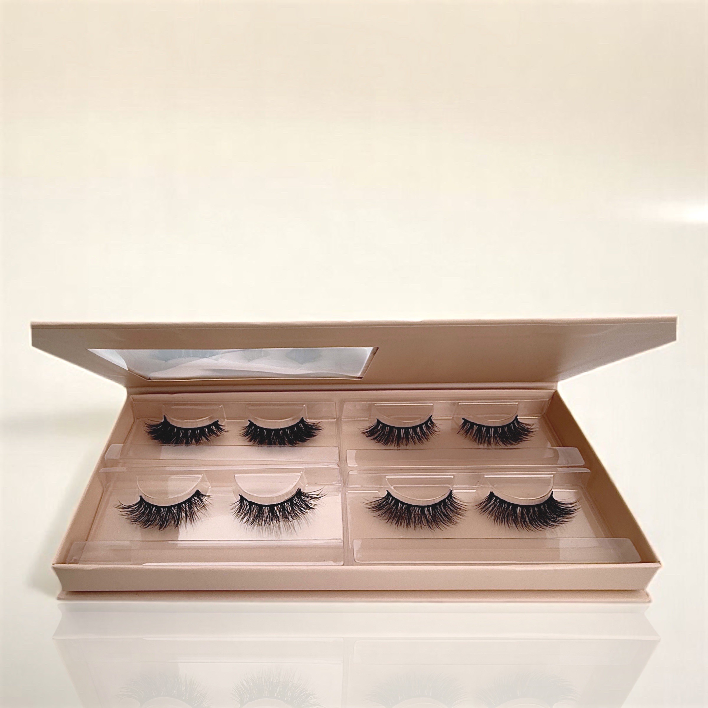 4-Teiliges Wimpernset/ Takma Kirpik Seti 4 Parça 