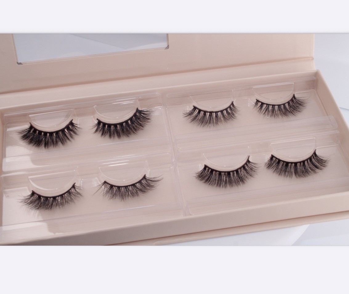 4-Teiliges Wimpernset/ Takma Kirpik Seti 4 Parça 