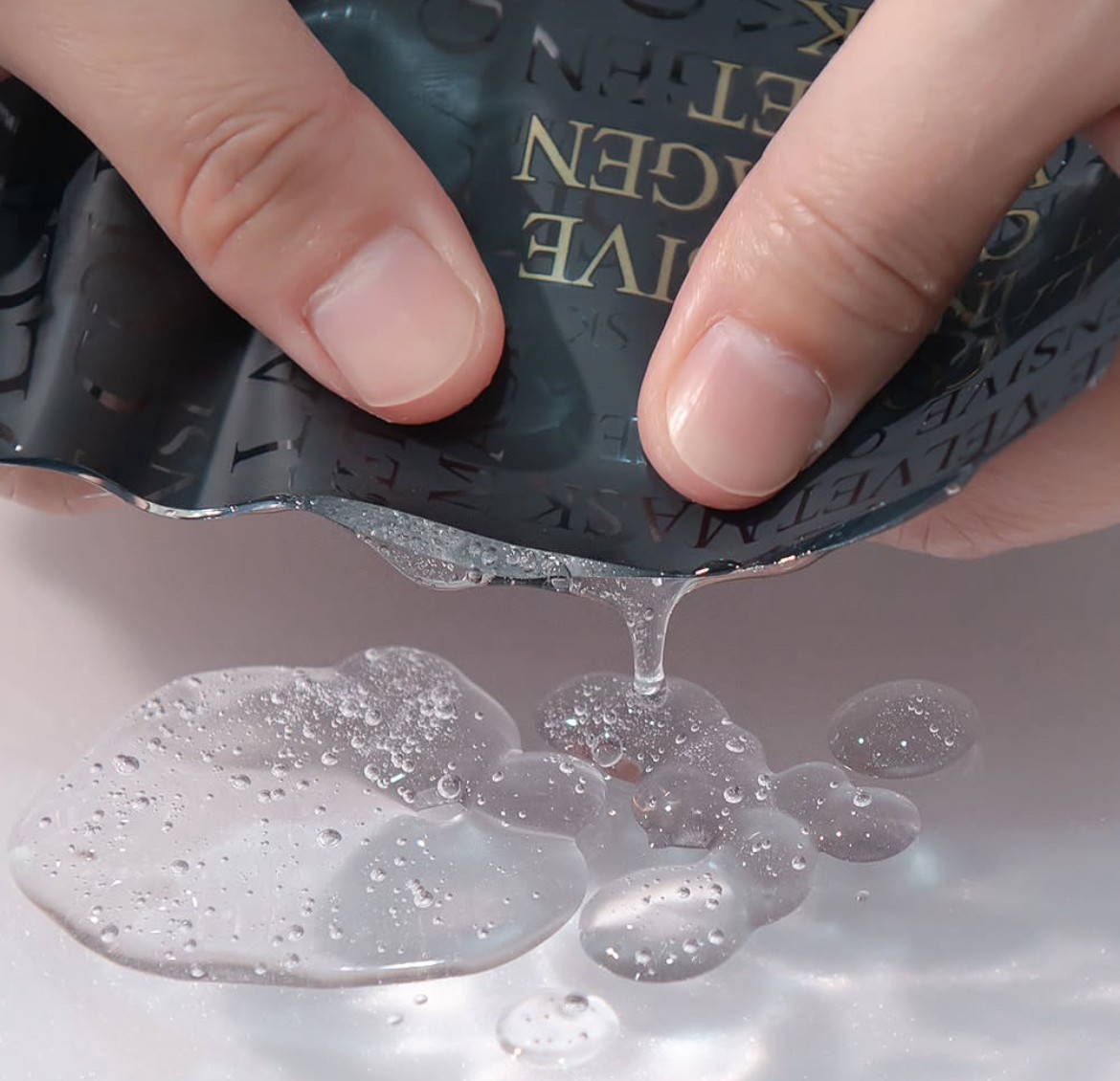 CORE INTENSIVE COLLAGEN VELVET MASK 