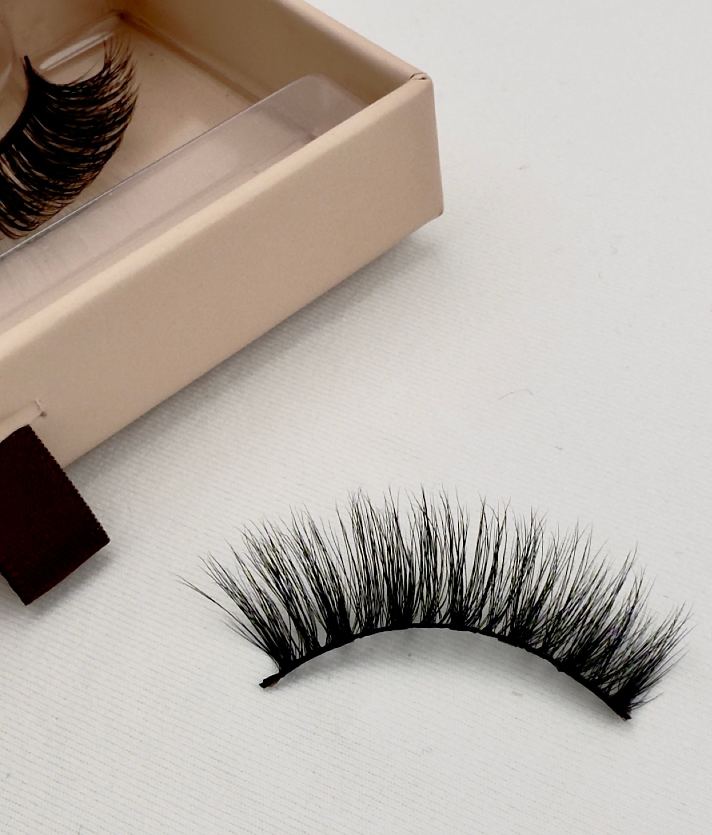 KBD 31 Wimpern / Takma Kirpik