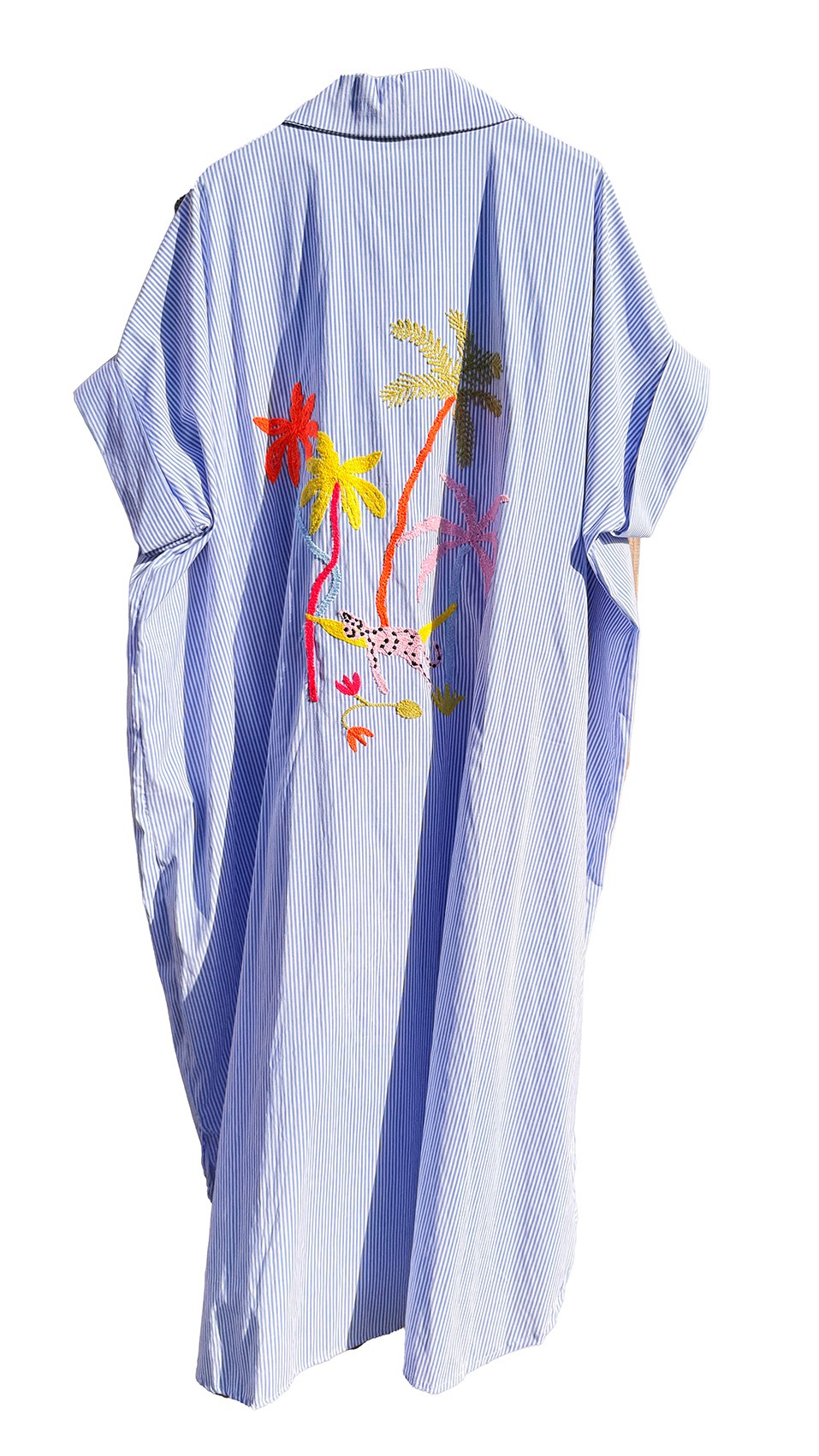 Hemd-Blusen-Kleid mit sommerlich bunten Stickereien Kurzarm verdeckte Knopfleiste gestreift blau - weiß, Einheitsgröße 38-42