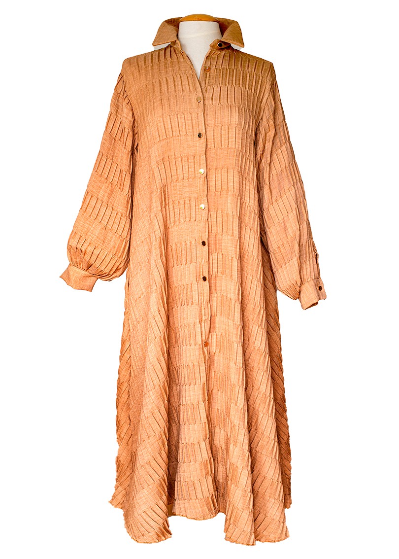 Hemdkleid lang in modernem Pliessee Look, langarm, Einheitsgröße 38-42 - Beige
