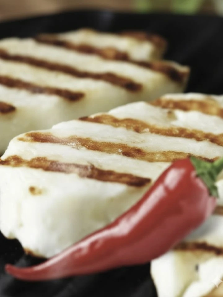 Grillost Meze med chili 200g _(1 pk/14)