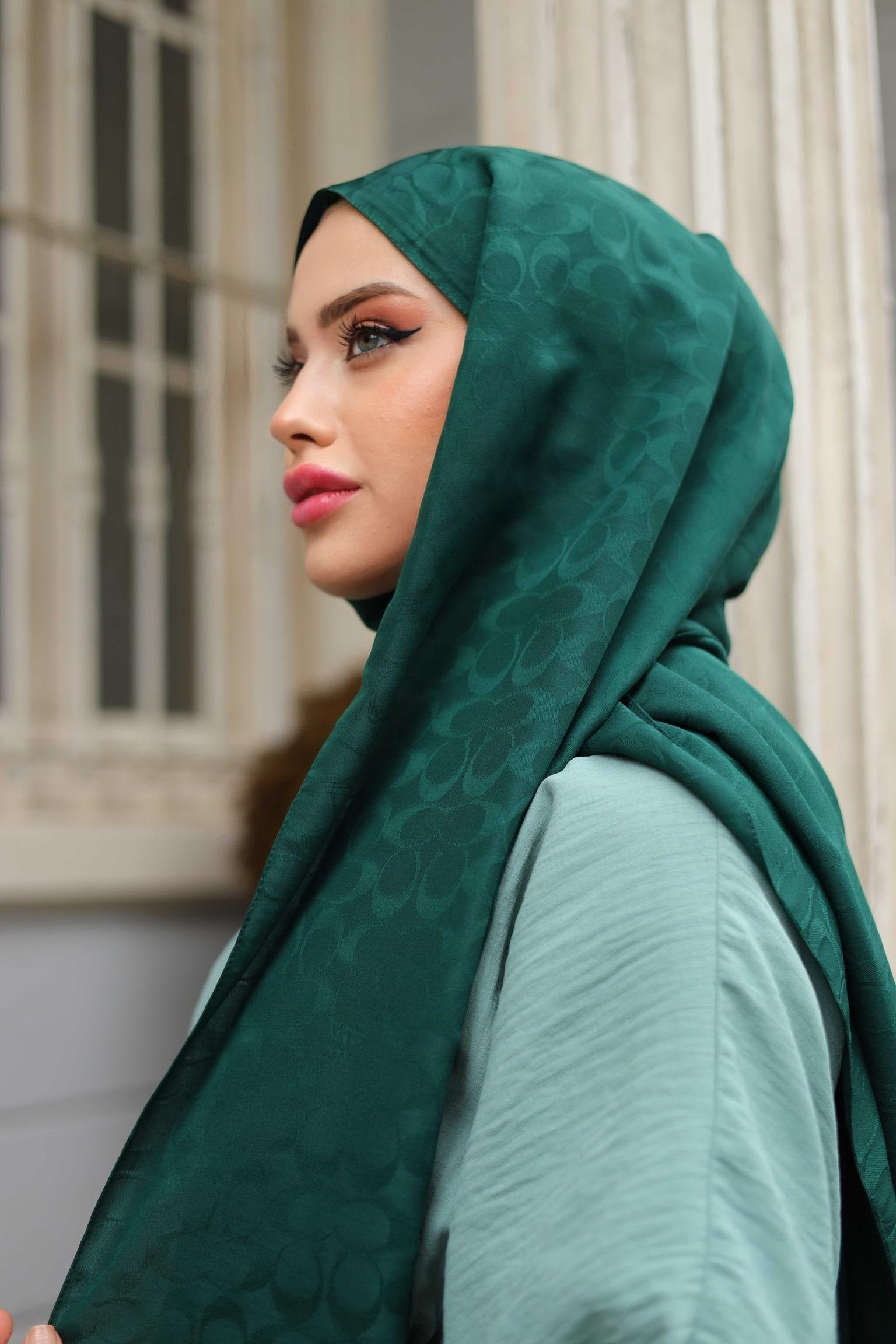 COACH HIJAB