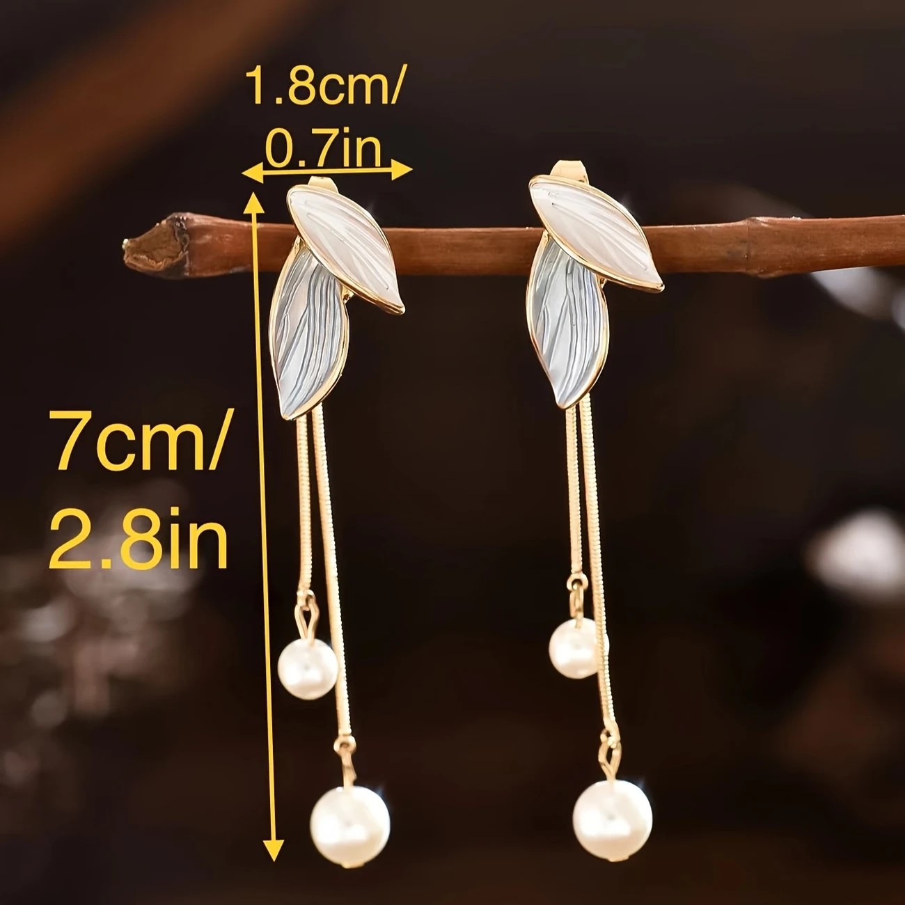 Elegant Leaf-Shaped Earrings