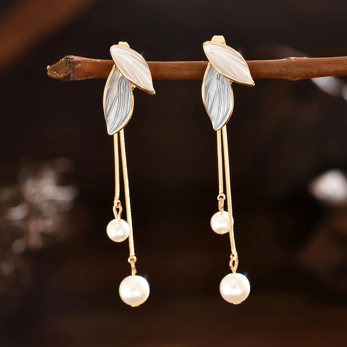 Elegant Leaf-Shaped Earrings
